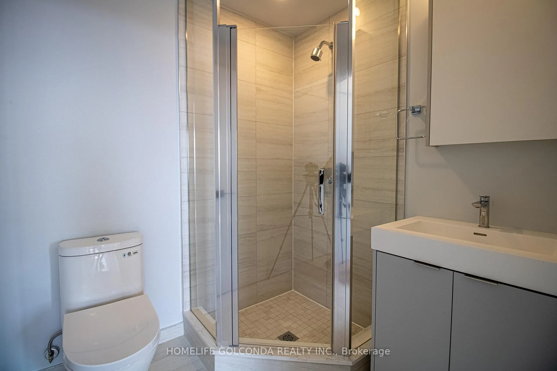 Photo 26 of Unit 4704, 2920 Highway 7 Road, Vaughan, Concord — HOMEH