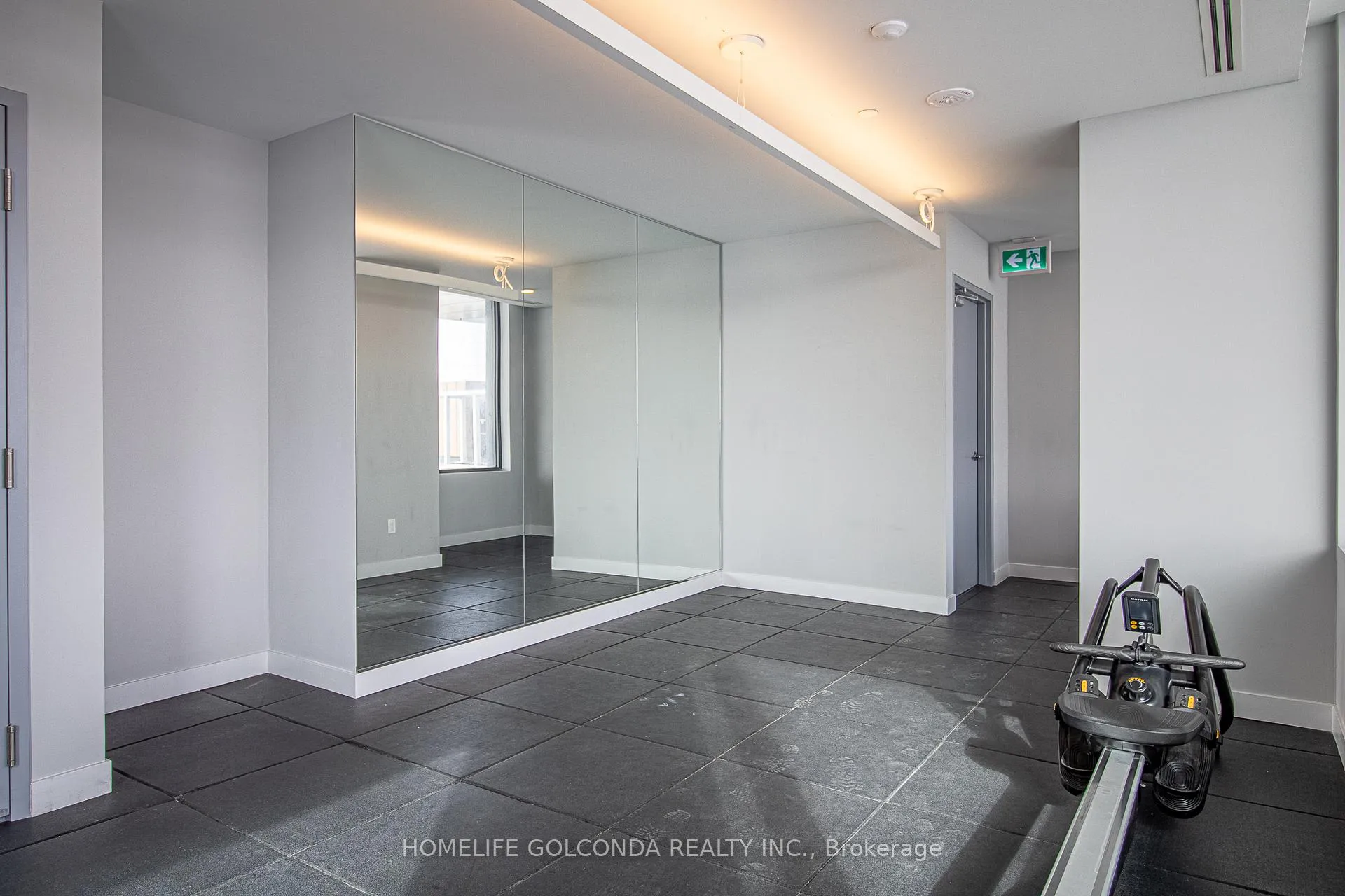 Photo 37 of Unit 4704, 2920 Highway 7 Road, Vaughan, Concord — HOMEH