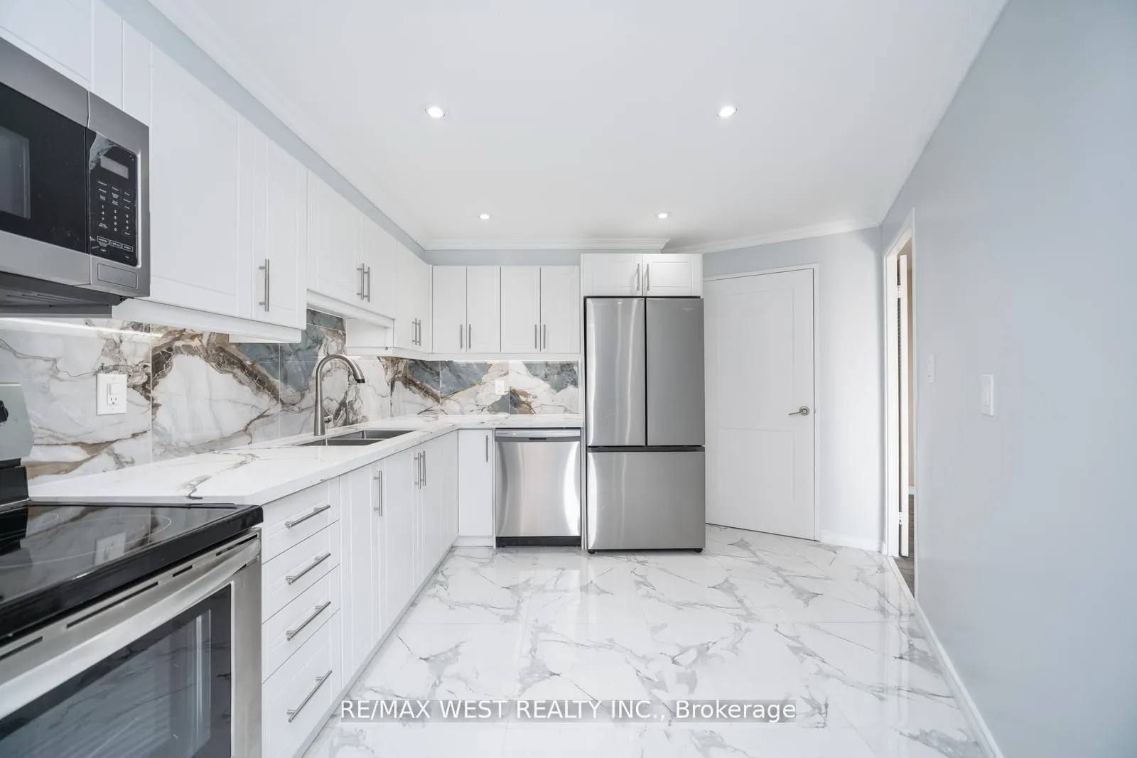 Photo 18 of Unit 614, 5 Shady Golfway, Toronto, Flemingdon Park — HOMEH