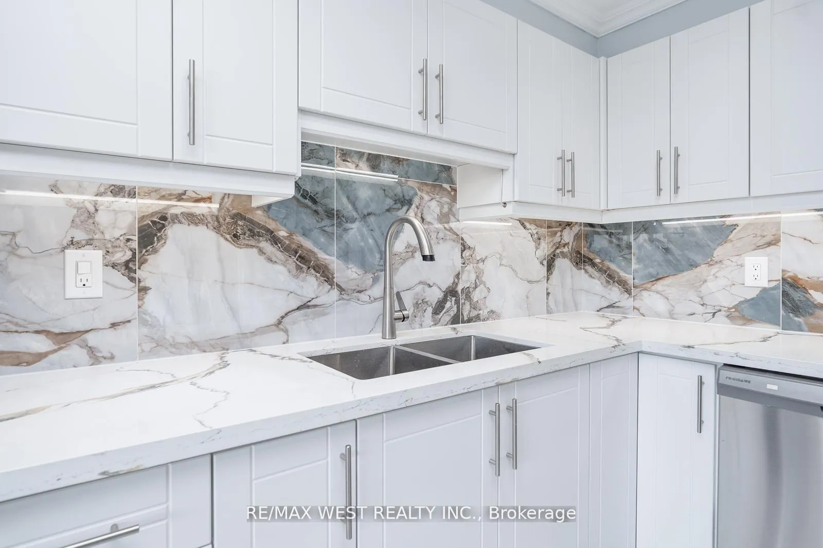 Photo 20 of Unit 614, 5 Shady Golfway, Toronto, Flemingdon Park — HOMEH