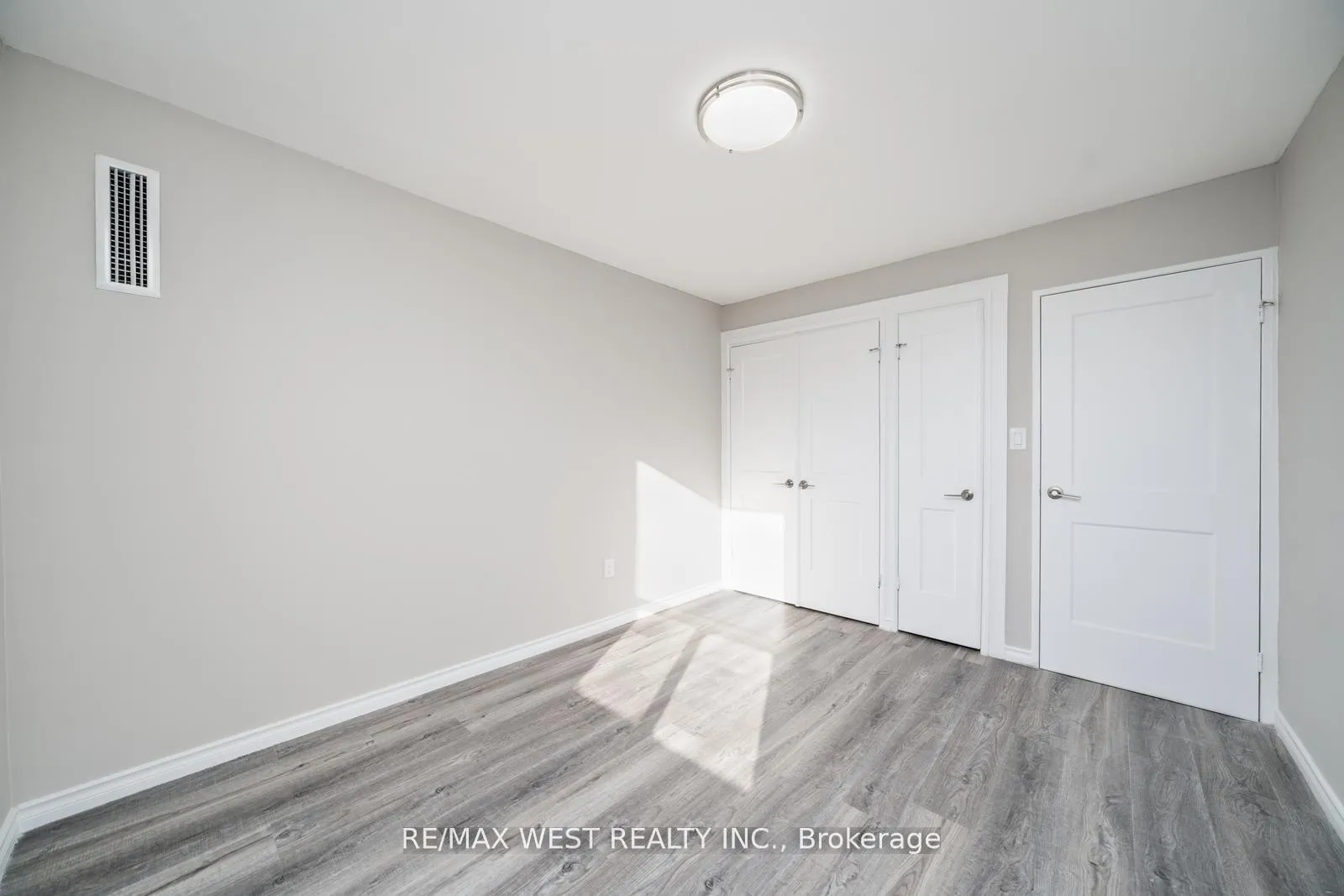 Photo 33 of Unit 614, 5 Shady Golfway, Toronto, Flemingdon Park — HOMEH