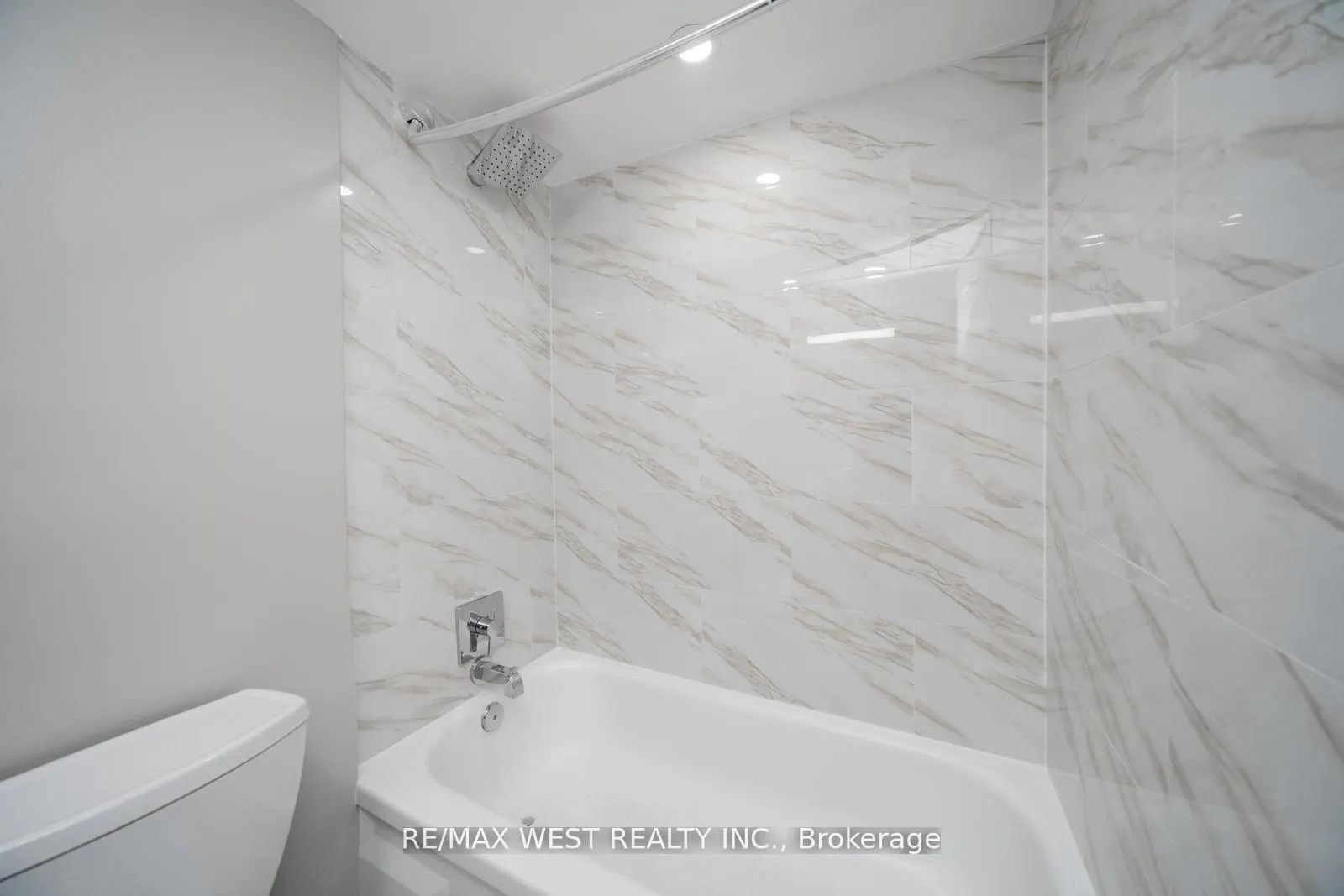 Photo 35 of Unit 614, 5 Shady Golfway, Toronto, Flemingdon Park — HOMEH