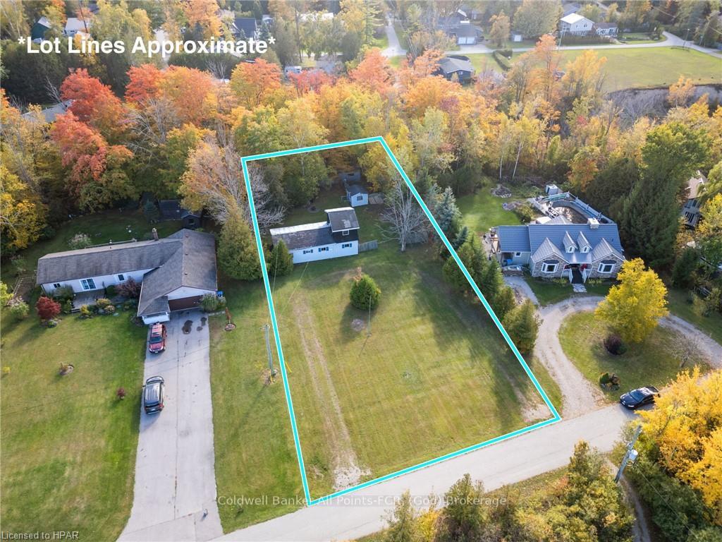 Photo 3 of 35 Maitland Avenue, Goderich, Goderich (Town) — HOMEH