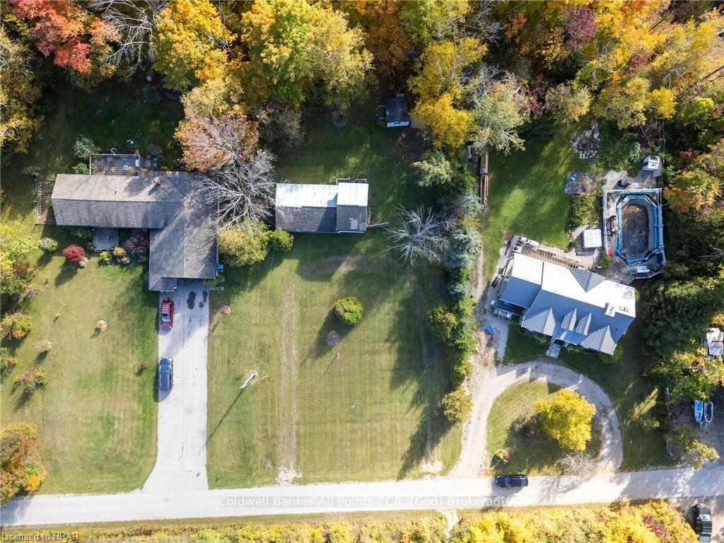 Photo 4 of 35 Maitland Avenue, Goderich, Goderich (Town) — HOMEH