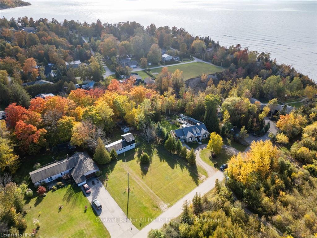 Photo 5 of 35 Maitland Avenue, Goderich, Goderich (Town) — HOMEH