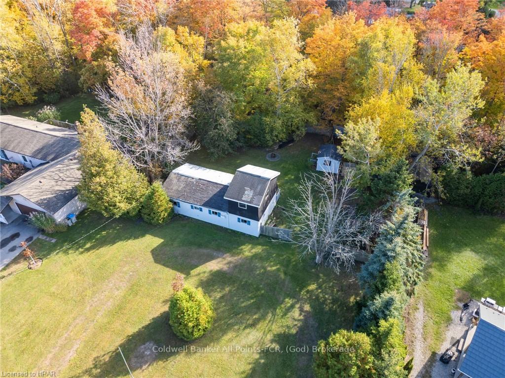 Photo 8 of 35 Maitland Avenue, Goderich, Goderich (Town) — HOMEH