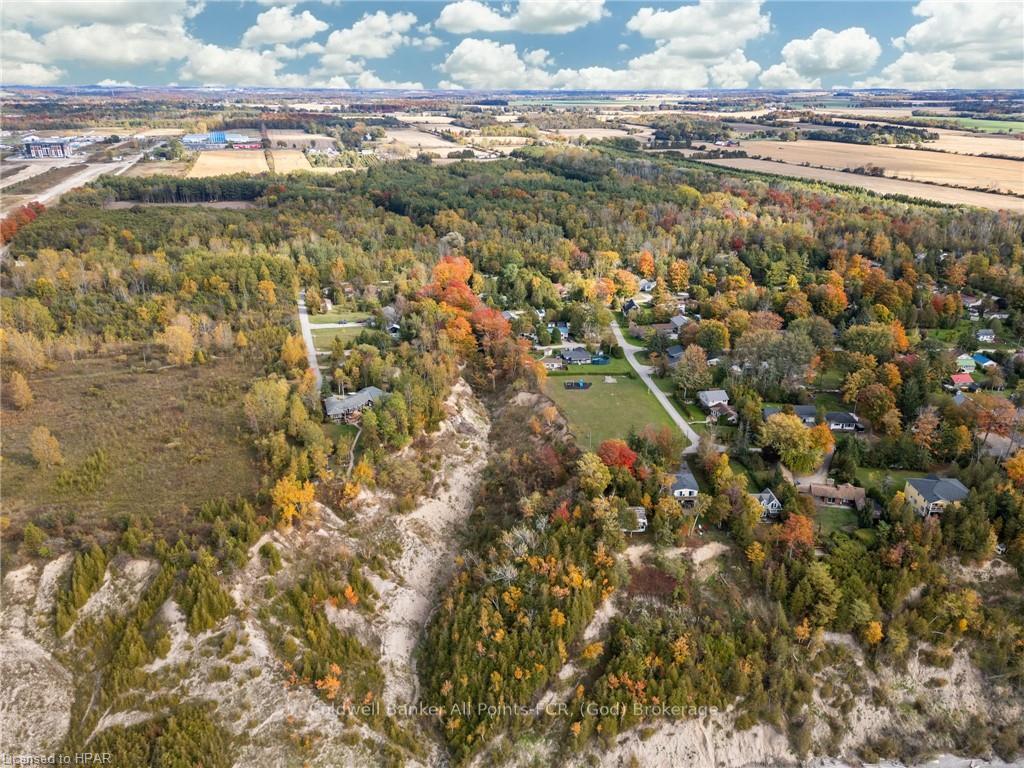 Photo 20 of 35 Maitland Avenue, Goderich, Goderich (Town) — HOMEH
