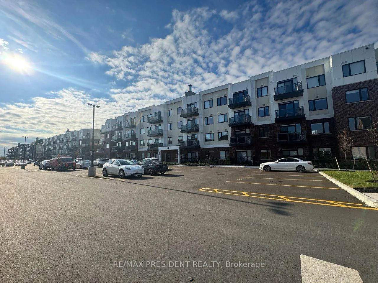 Front of Unit 315, 62 Sky Harbour Drive E