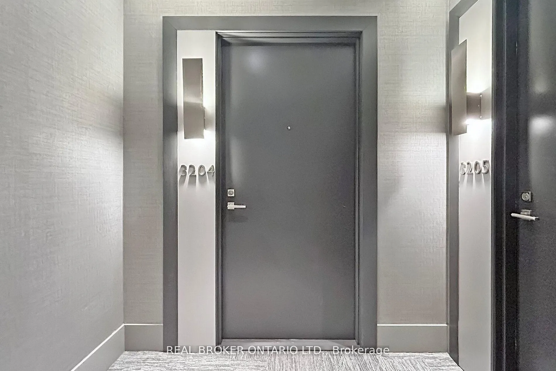 Photo 3 of Unit 3204, 2908 Highway 7 Road, Vaughan, Concord — HOMEH