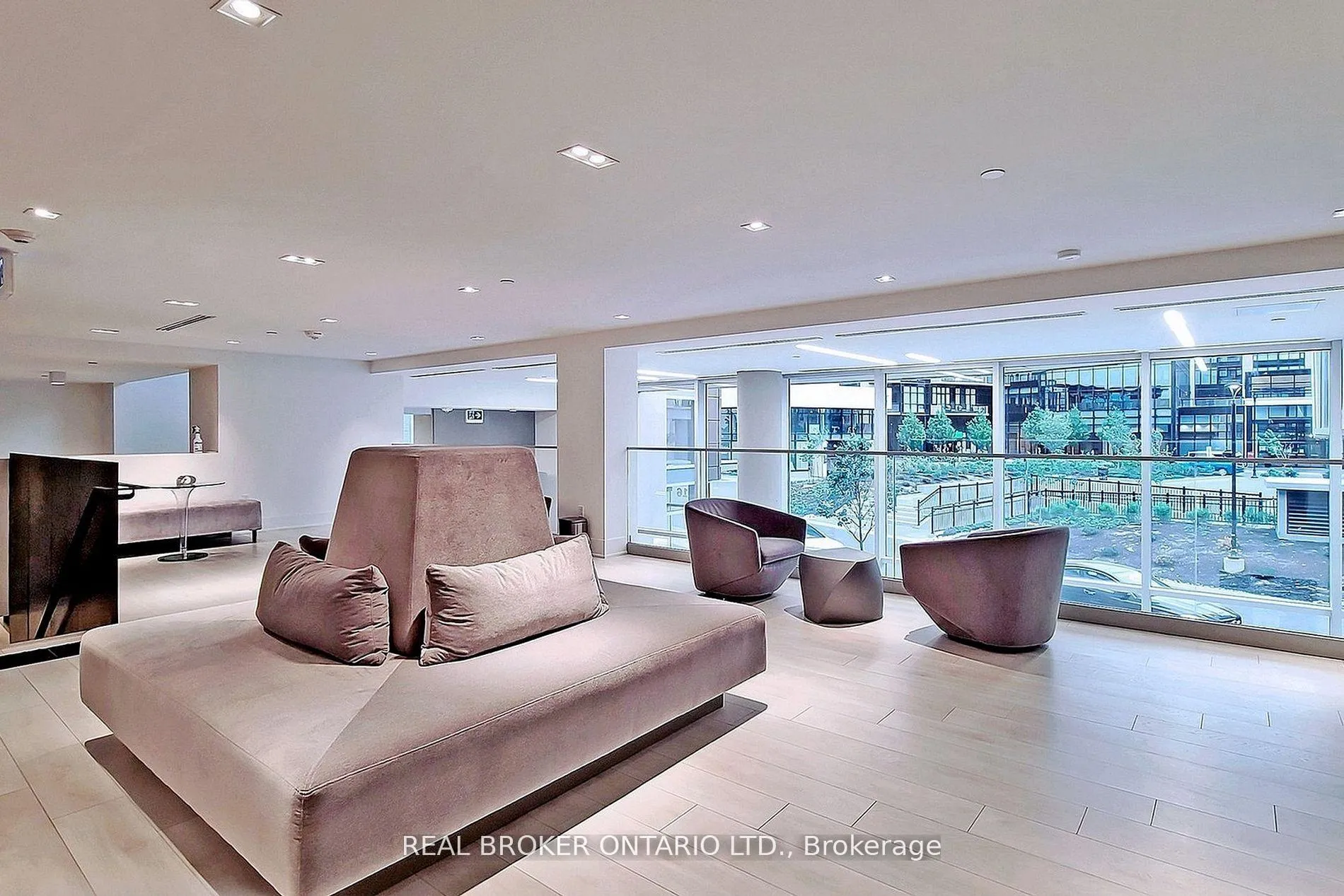 Photo 25 of Unit 3204, 2908 Highway 7 Road, Vaughan, Concord — HOMEH