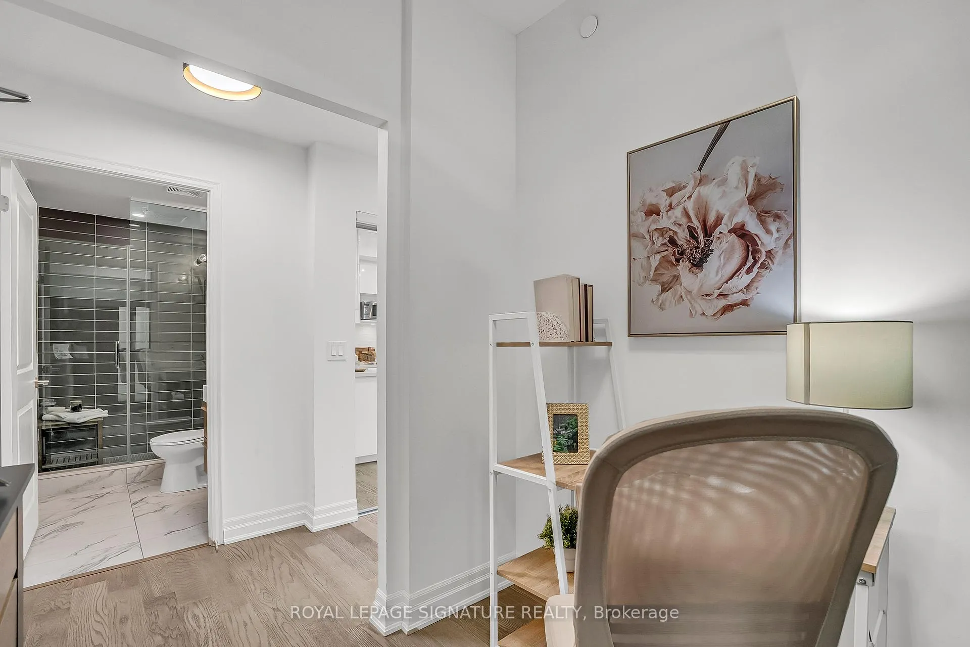 Photo 13 of Unit 809, 8 Rouge Valley Drive W, Markham, Unionville — HOMEH