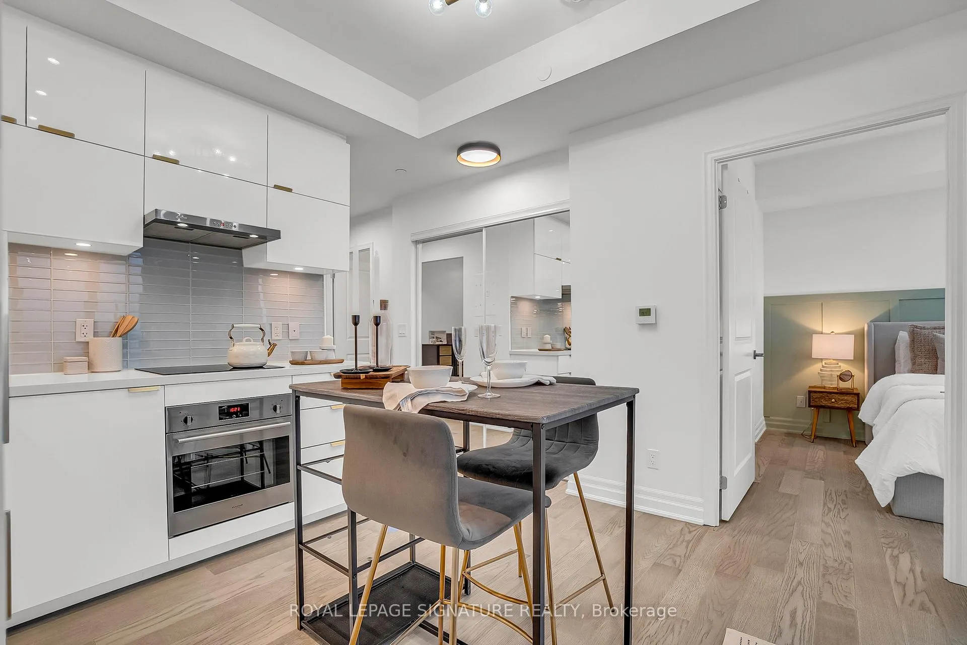 Photo 18 of Unit 809, 8 Rouge Valley Drive W, Markham, Unionville — HOMEH