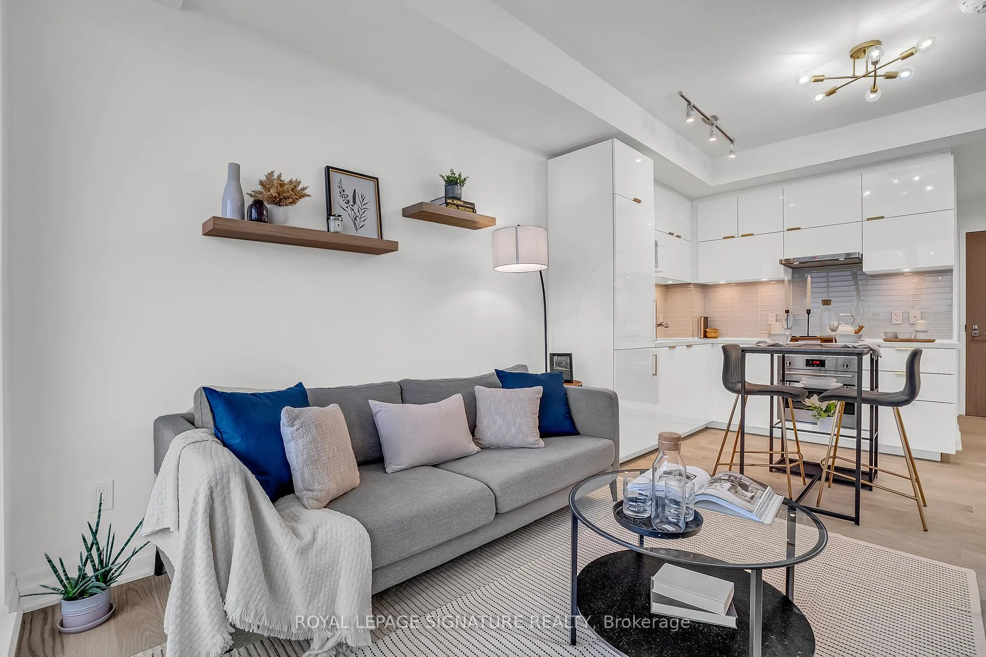 Photo 20 of Unit 809, 8 Rouge Valley Drive W, Markham, Unionville — HOMEH