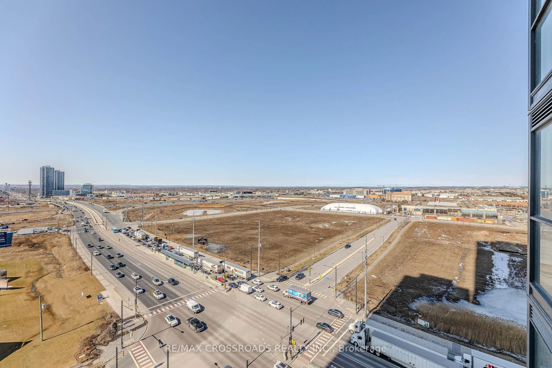 Photo 16 of Unit 1209, 225 Commerce Street, Vaughan, Vaughan Corporate Centre — HOMEH