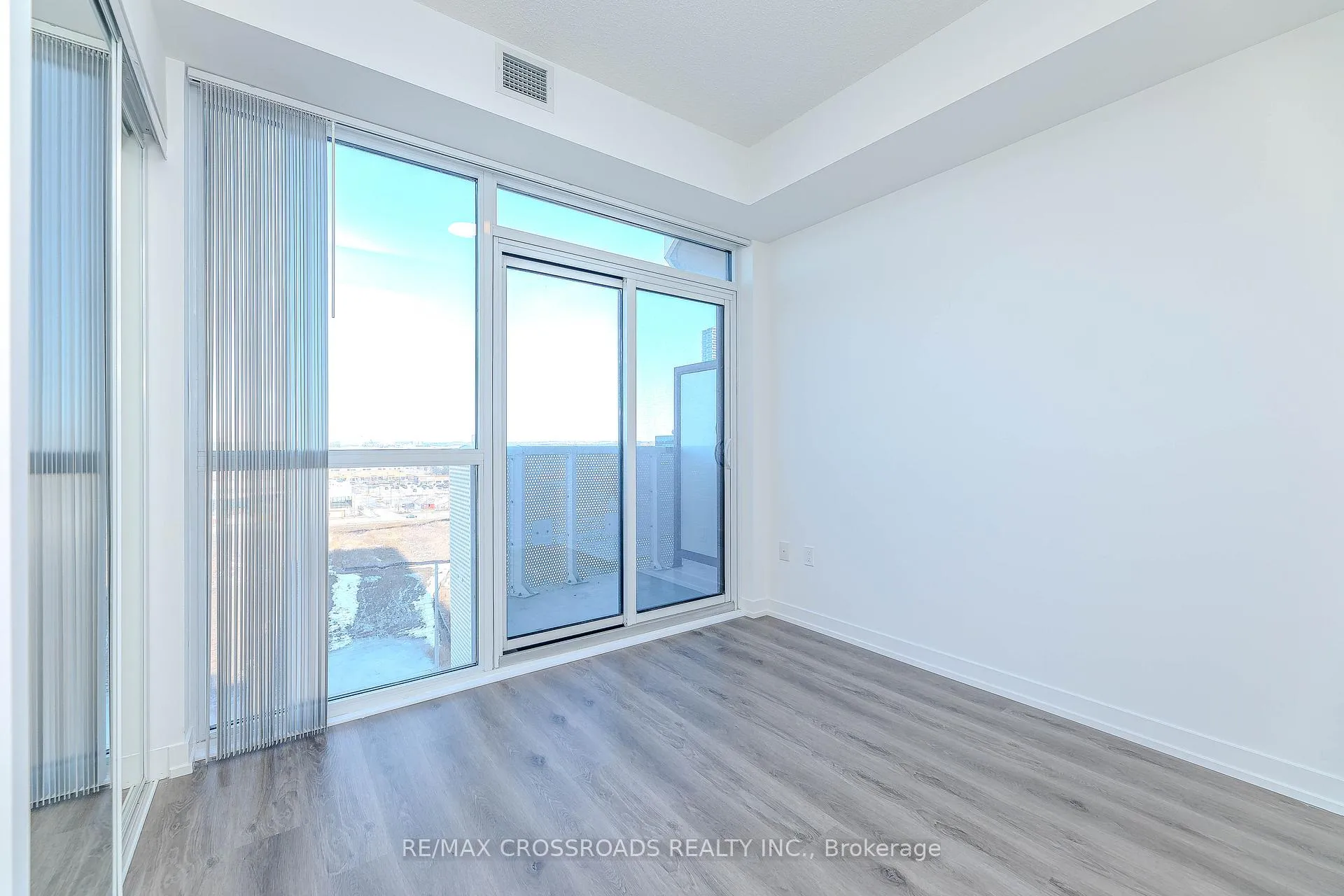 Photo 20 of Unit 1209, 225 Commerce Street, Vaughan, Vaughan Corporate Centre — HOMEH