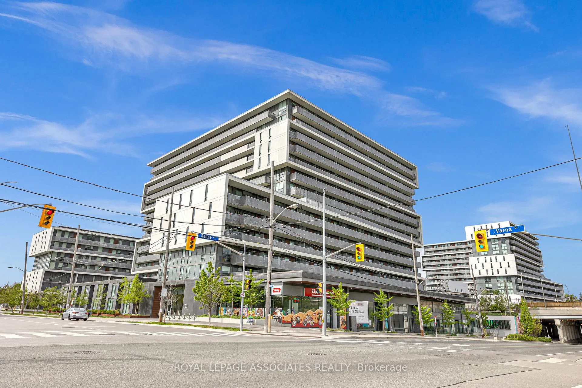 Photo 1 of Unit 910, 120 Varna Drive, Toronto, Englemount-Lawrence — HOMEH
