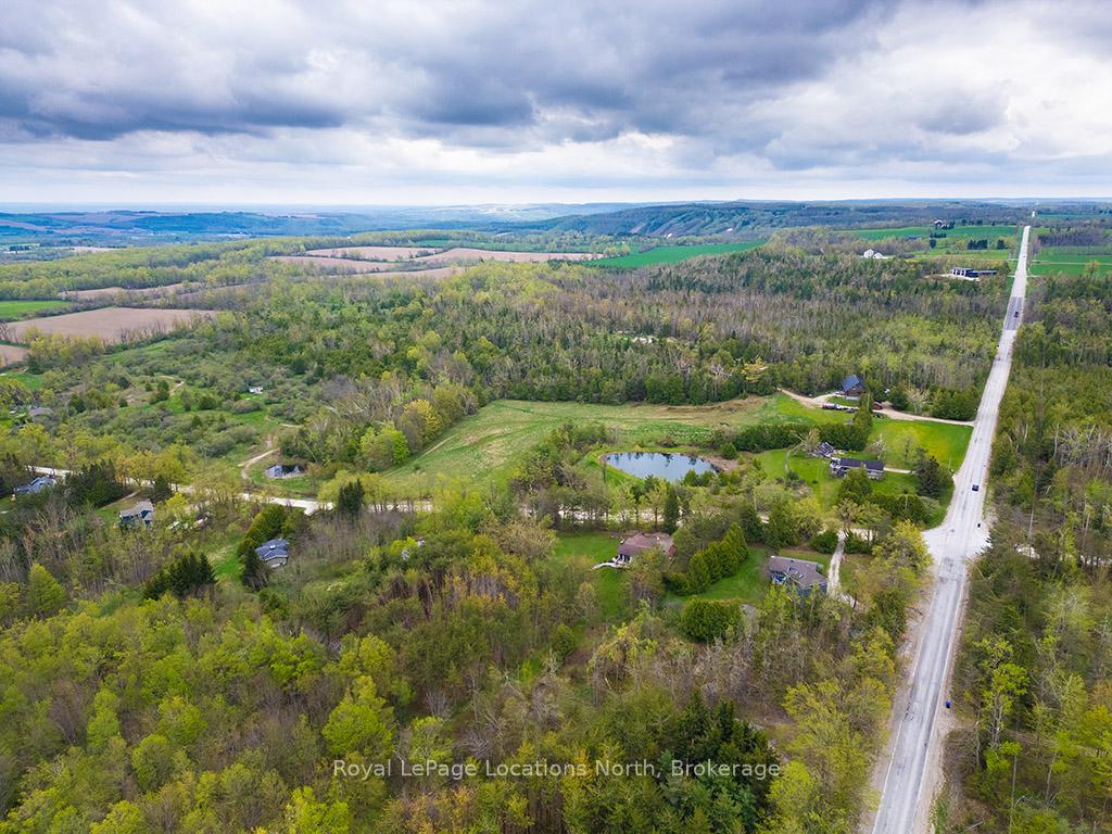 Photo 43 of 8430 21 22 Nottawasaga Side Road, Clearview, Rural Clearview — HOMEH