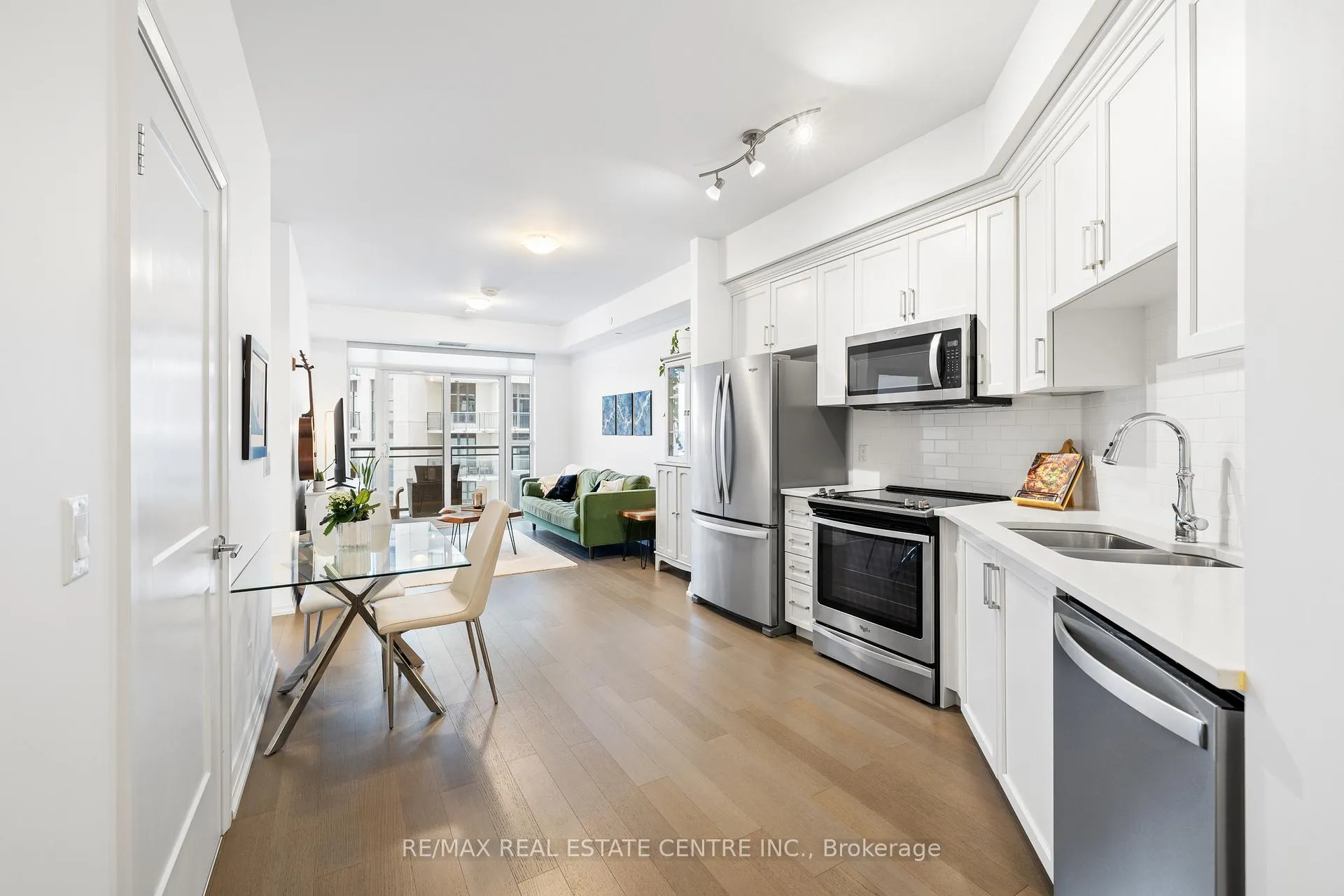Photo 9 of Unit 1311, 155 Caroline Street S, Waterloo — HOMEH