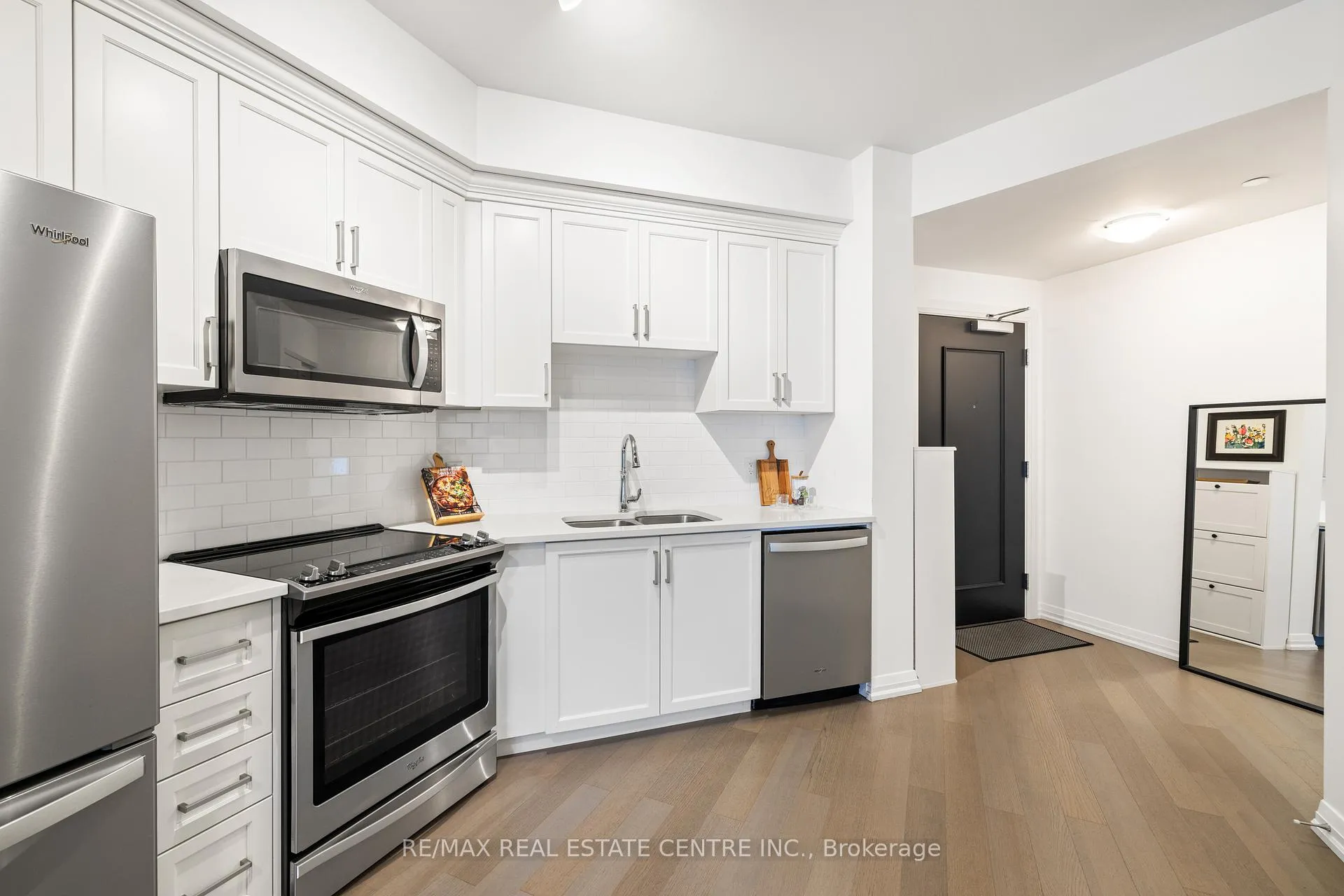 Photo 11 of Unit 1311, 155 Caroline Street S, Waterloo — HOMEH
