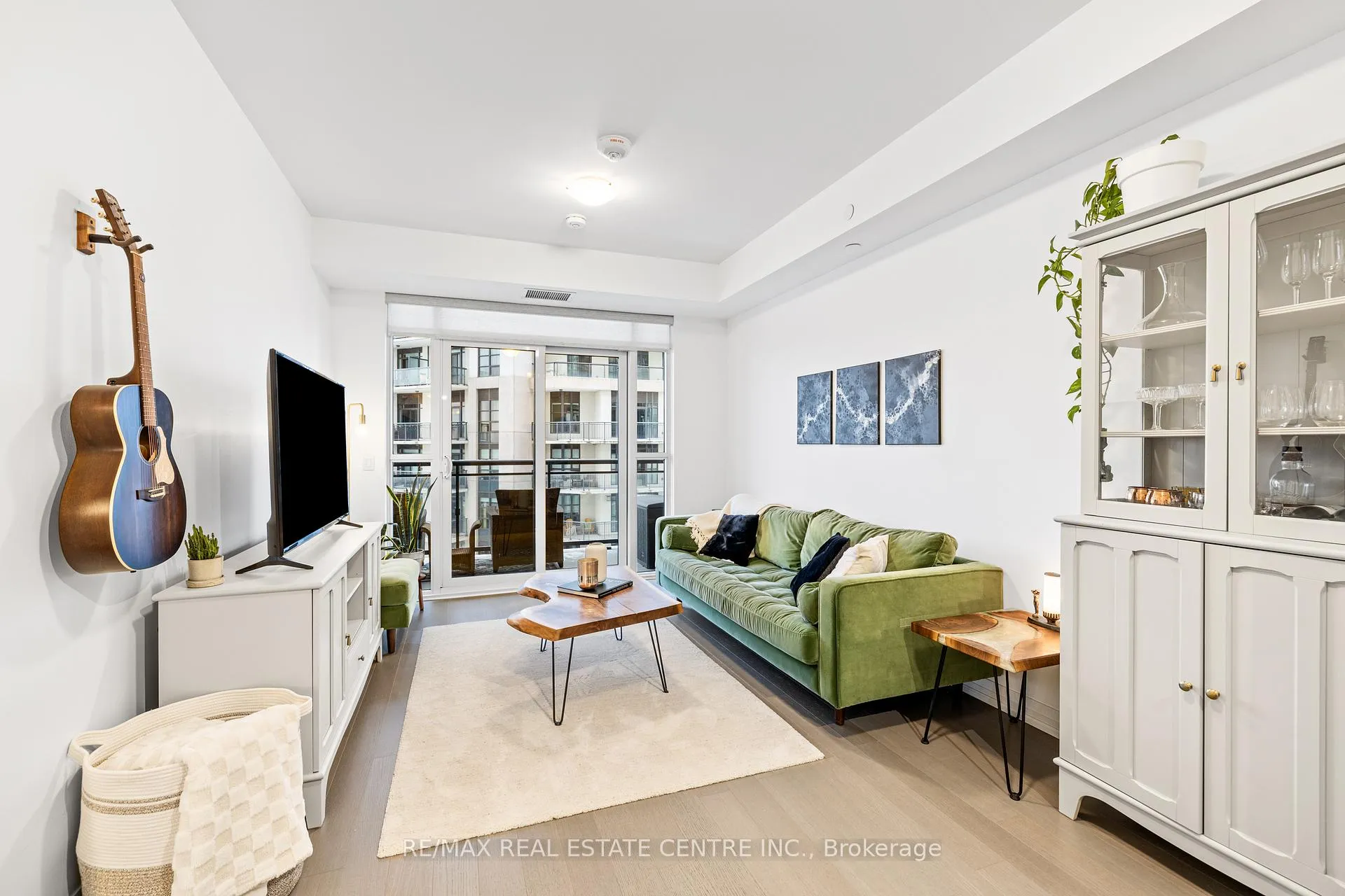 Photo 18 of Unit 1311, 155 Caroline Street S, Waterloo — HOMEH