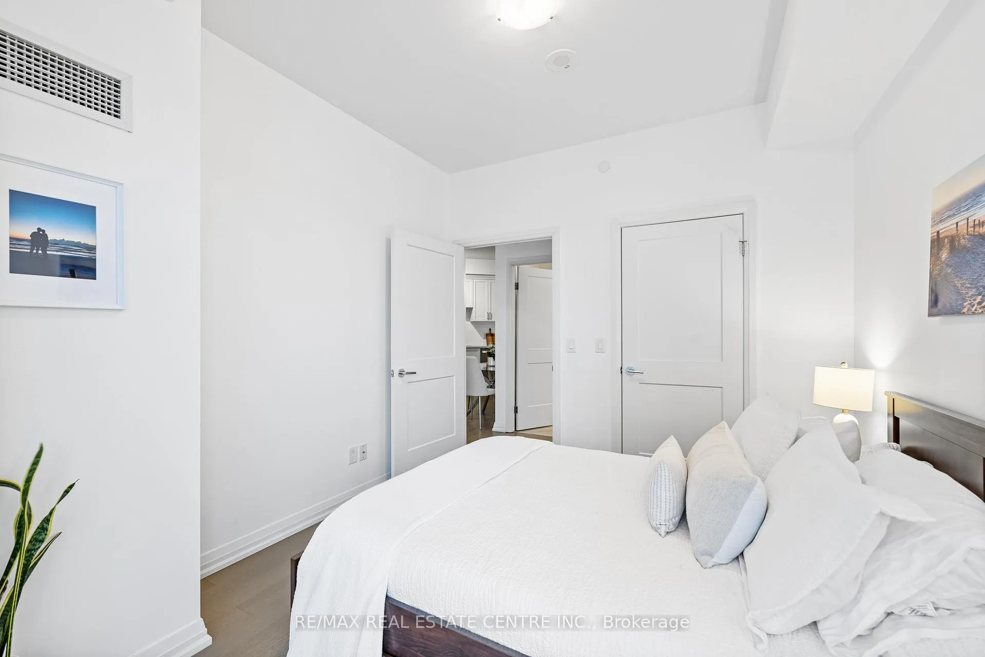 Photo 22 of Unit 1311, 155 Caroline Street S, Waterloo — HOMEH