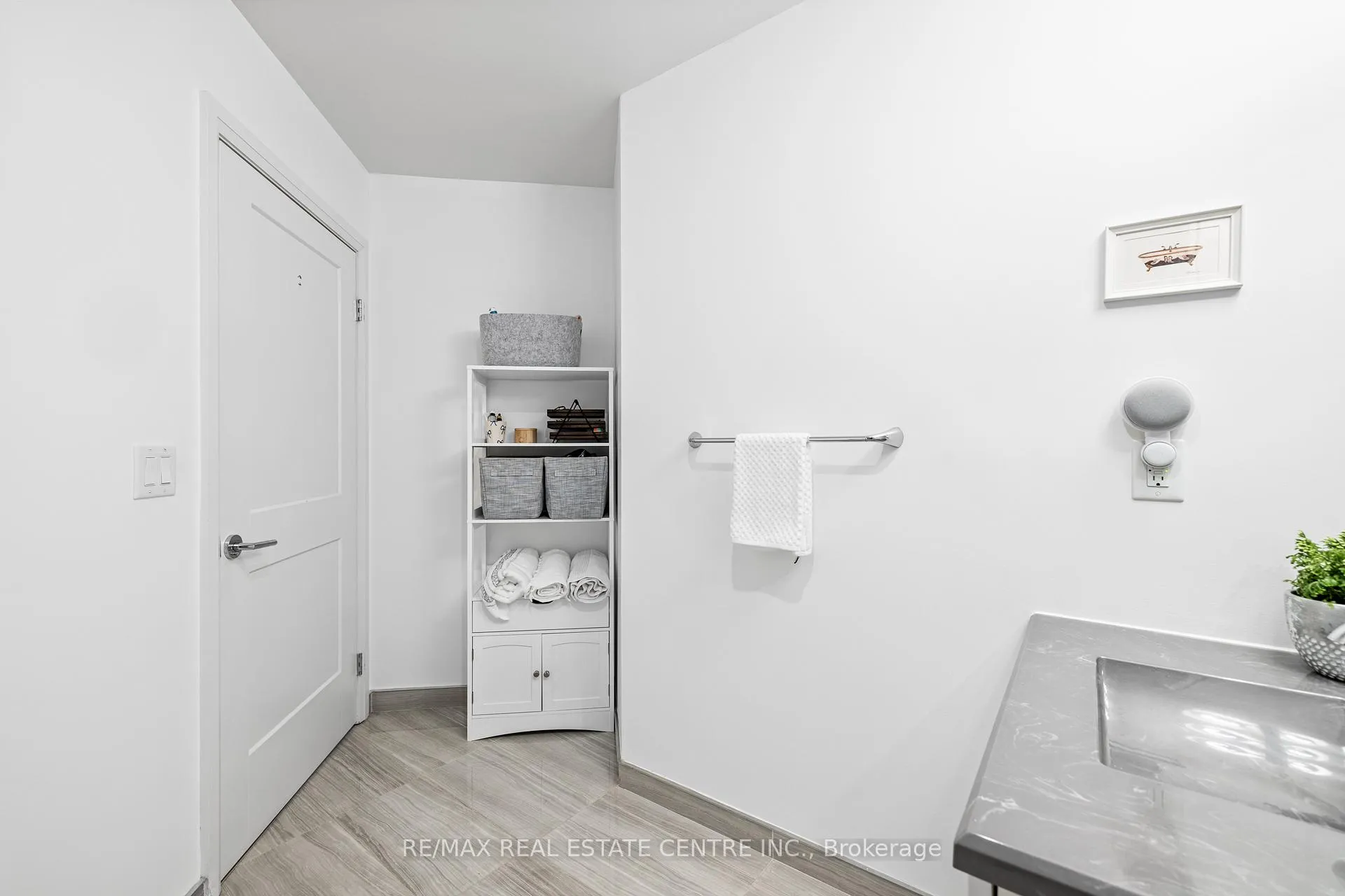 Photo 24 of Unit 1311, 155 Caroline Street S, Waterloo — HOMEH