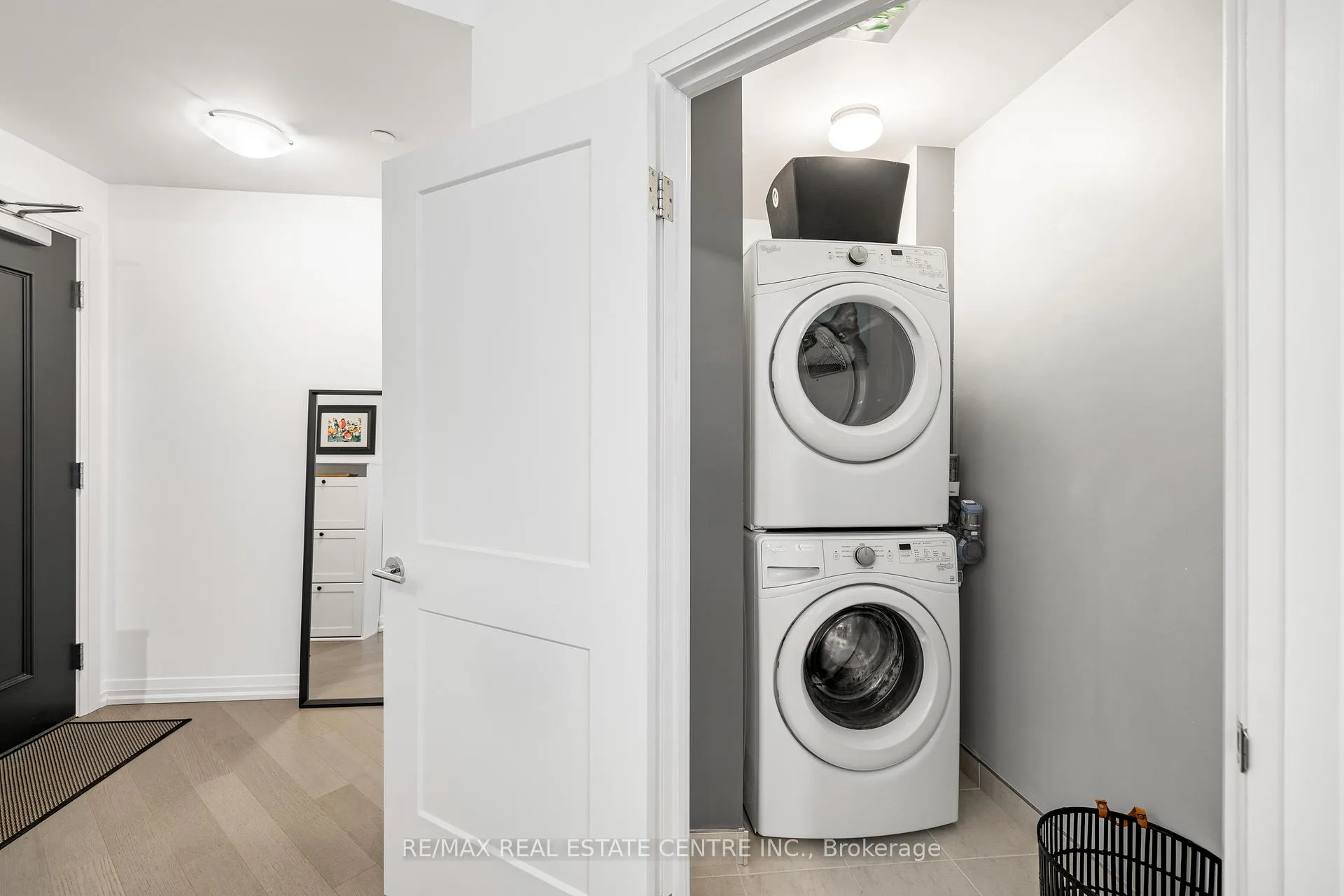 Photo 25 of Unit 1311, 155 Caroline Street S, Waterloo — HOMEH