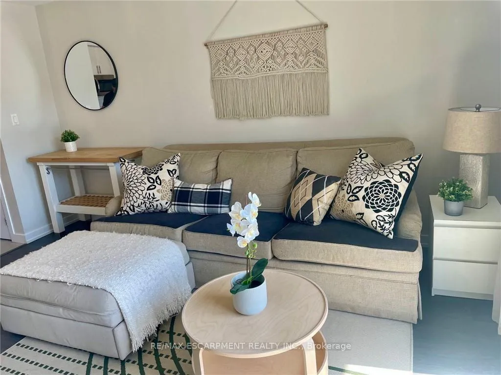 Photo 12 of Unit 227, 101 Shoreview Place, Hamilton, Stoney Creek — HOMEH