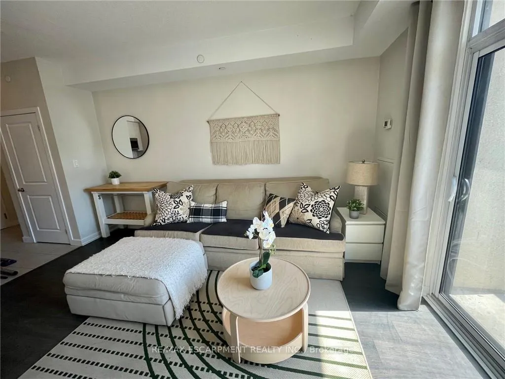 Photo 13 of Unit 227, 101 Shoreview Place, Hamilton, Stoney Creek — HOMEH
