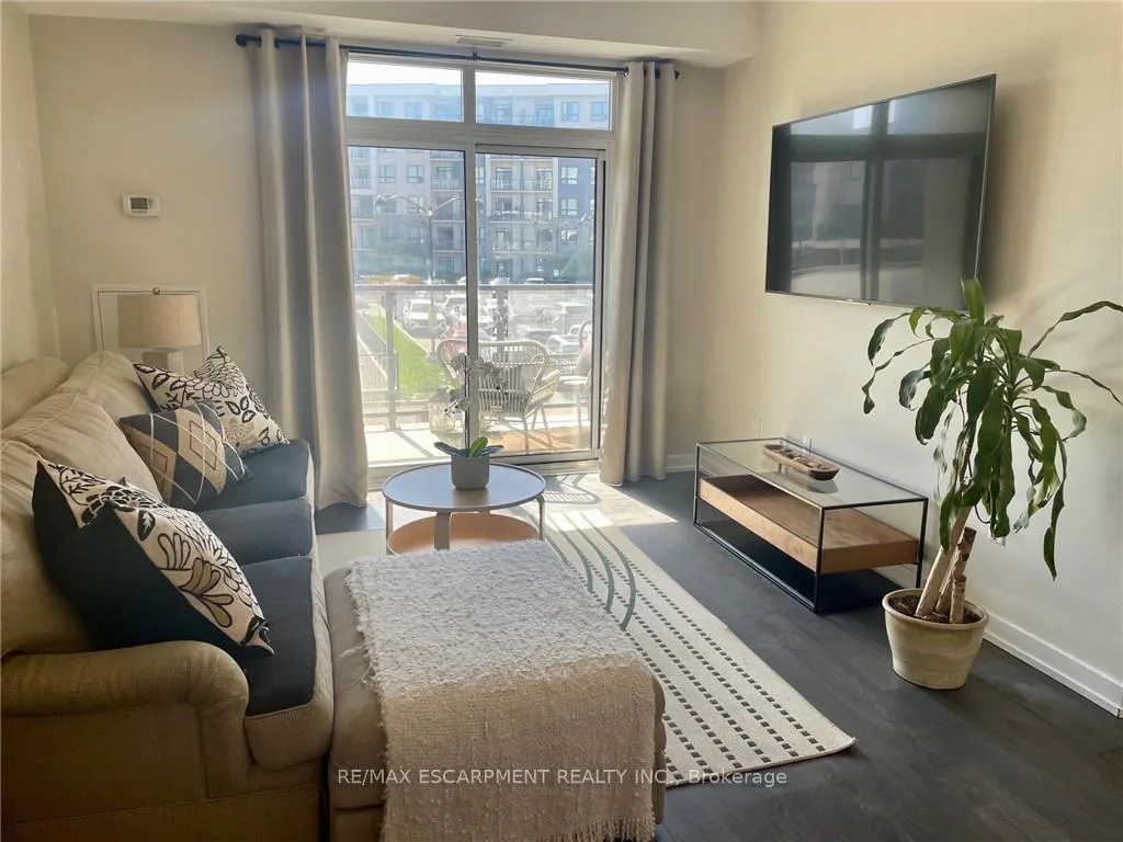 Photo 14 of Unit 227, 101 Shoreview Place, Hamilton, Stoney Creek — HOMEH