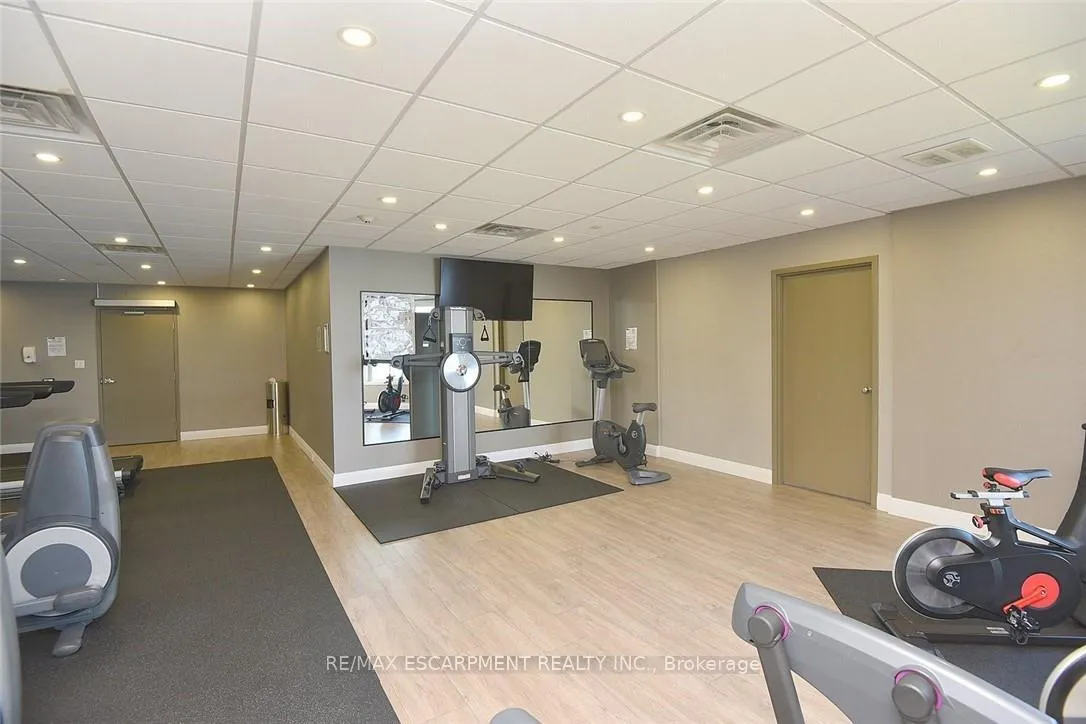 Photo 32 of Unit 227, 101 Shoreview Place, Hamilton, Stoney Creek — HOMEH