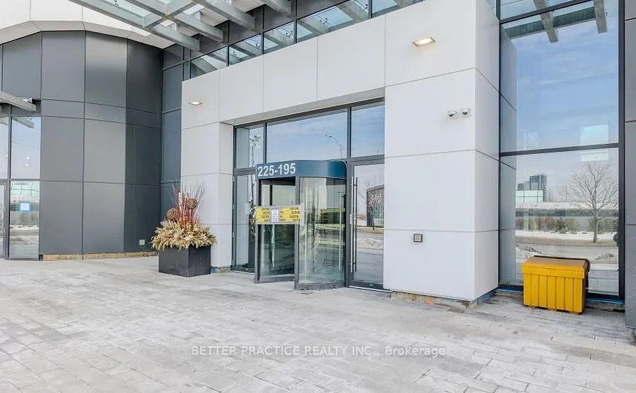 Photo 2 of Unit 812, 225 Commerce Street, Vaughan, Vaughan Corporate Centre — HOMEH