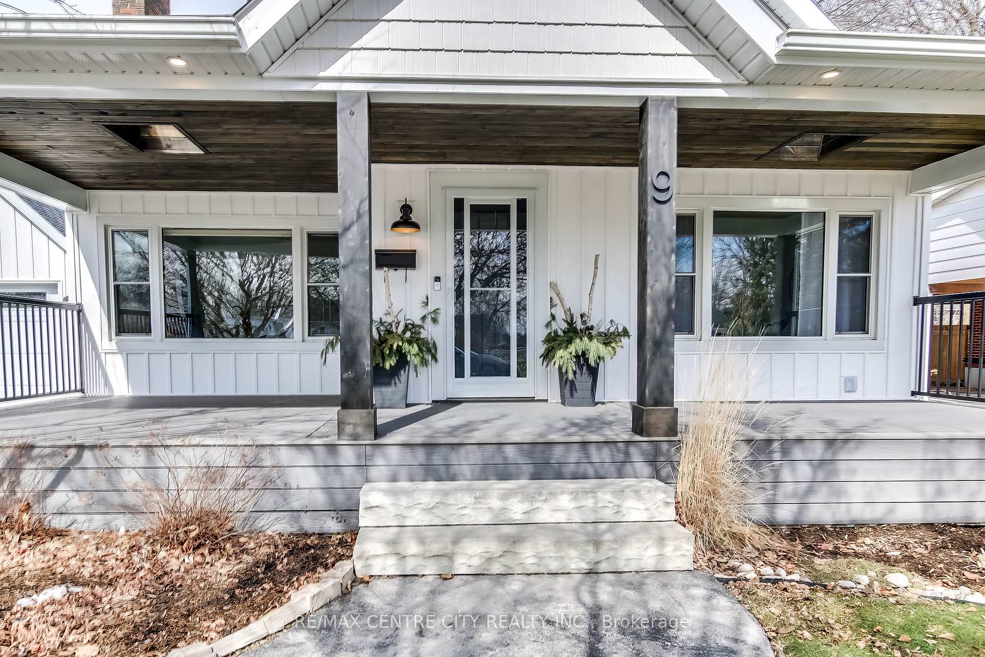Photo 3 of 9 Lynhurst Avenue, Central Elgin, Lynhurst — HOMEH