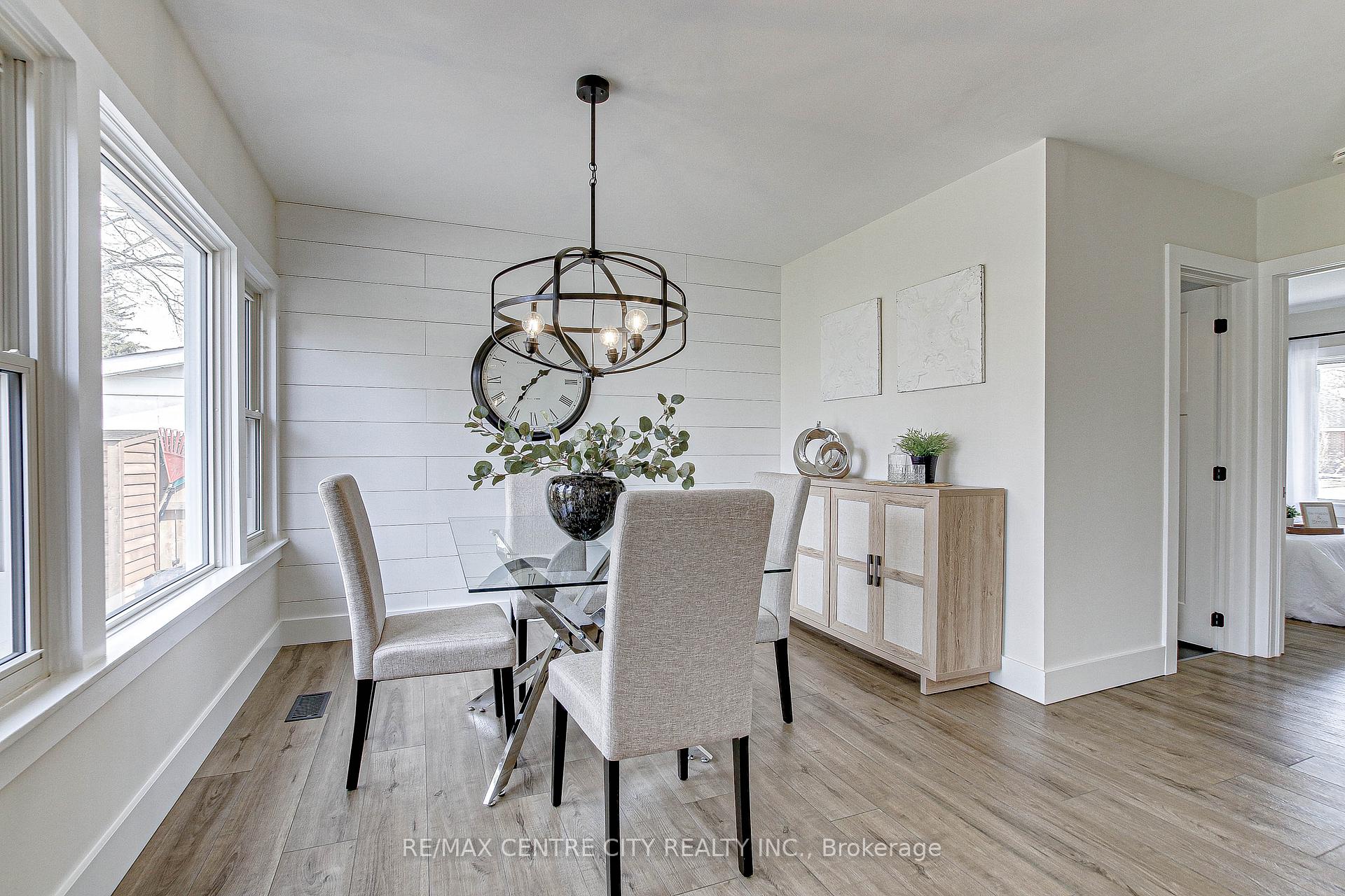 Photo 9 of 9 Lynhurst Avenue, Central Elgin, Lynhurst — HOMEH