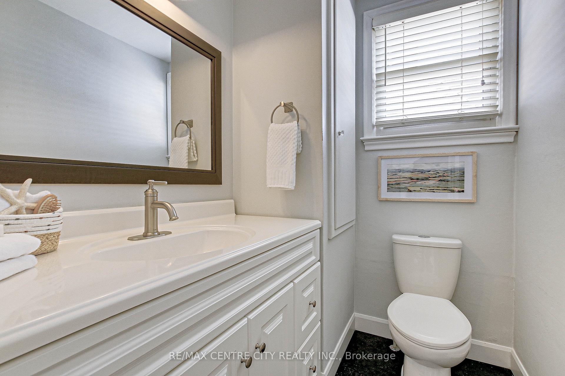 Photo 11 of 9 Lynhurst Avenue, Central Elgin, Lynhurst — HOMEH