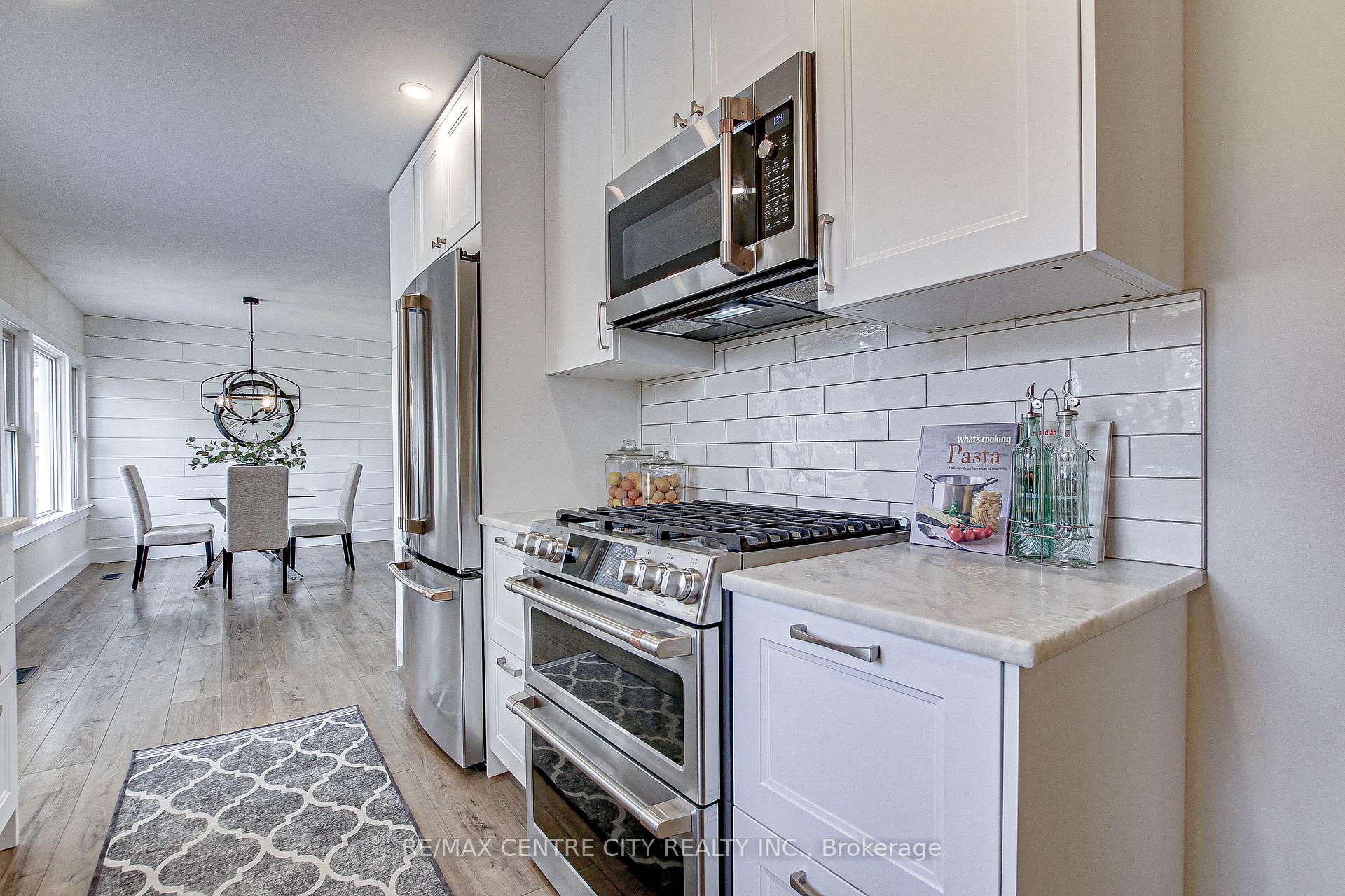 Photo 17 of 9 Lynhurst Avenue, Central Elgin, Lynhurst — HOMEH