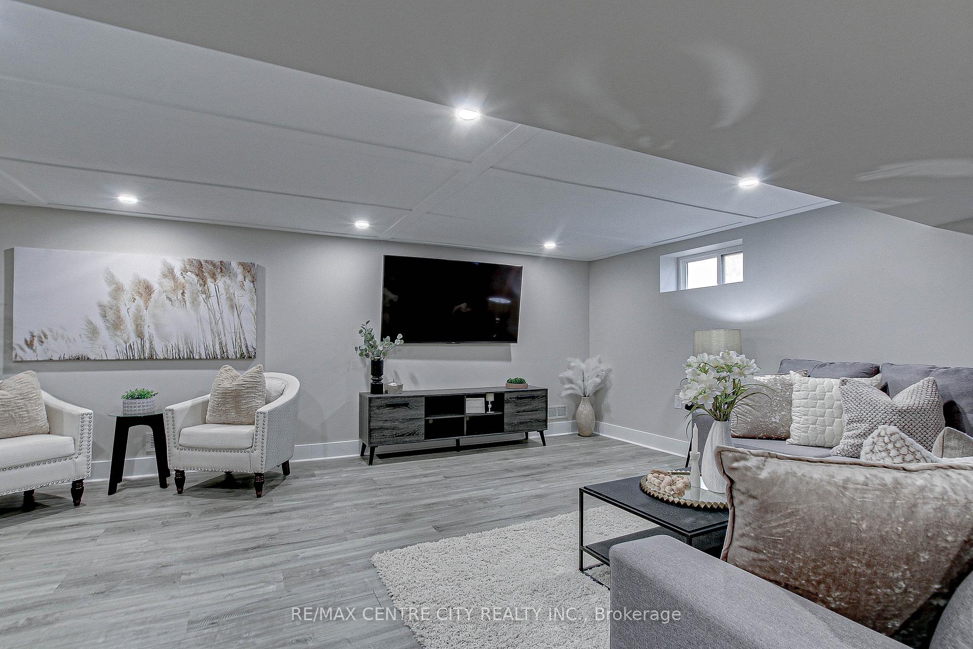 Photo 30 of 9 Lynhurst Avenue, Central Elgin, Lynhurst — HOMEH