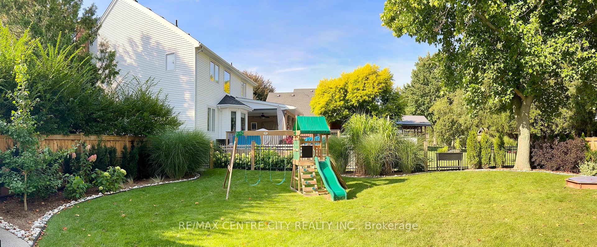Photo 36 of 9 Lynhurst Avenue, Central Elgin, Lynhurst — HOMEH