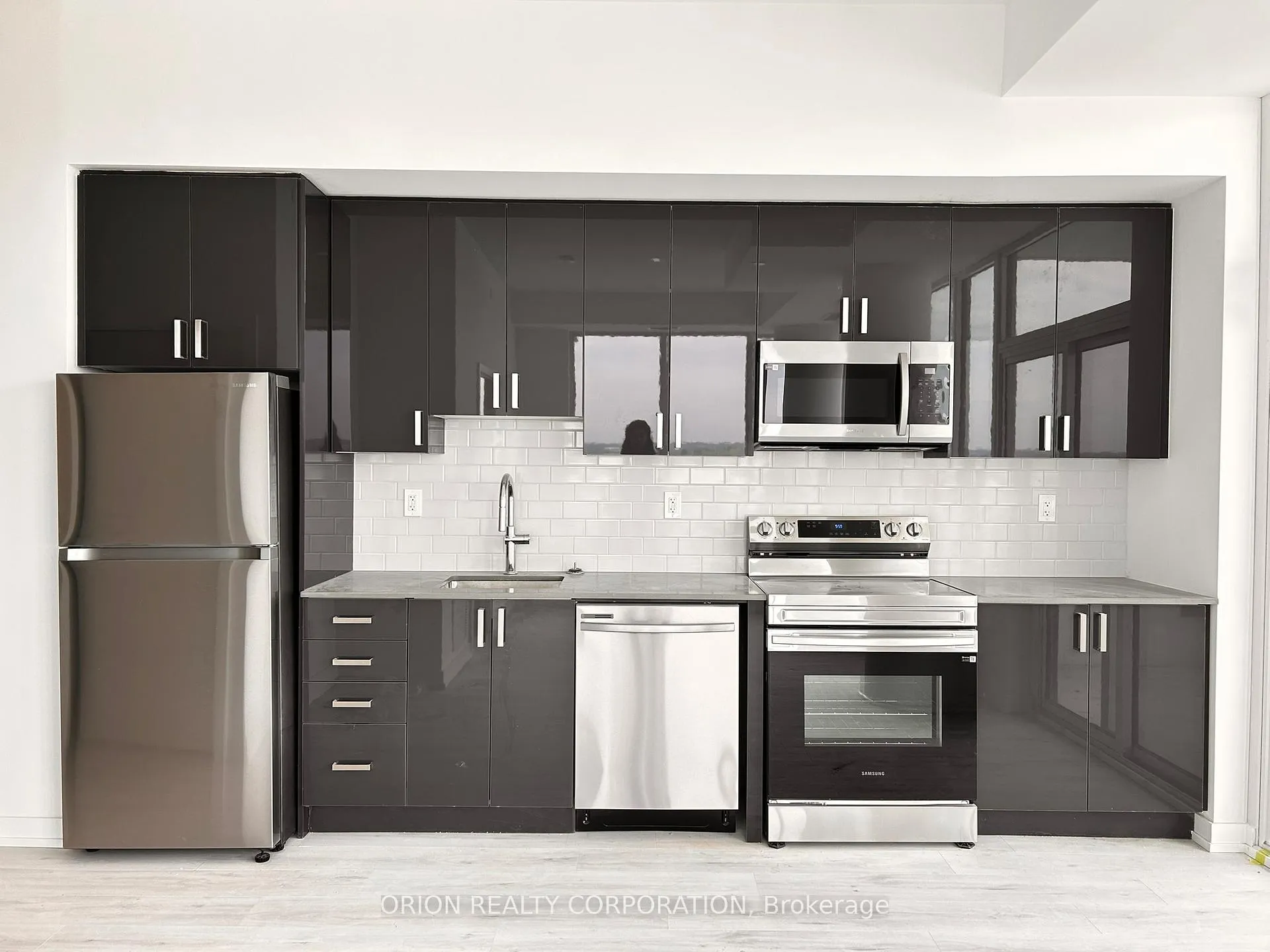 Photo 7 of Unit 3006, 1435 Celebration Drive, Pickering, Bay Ridges — HOMEH