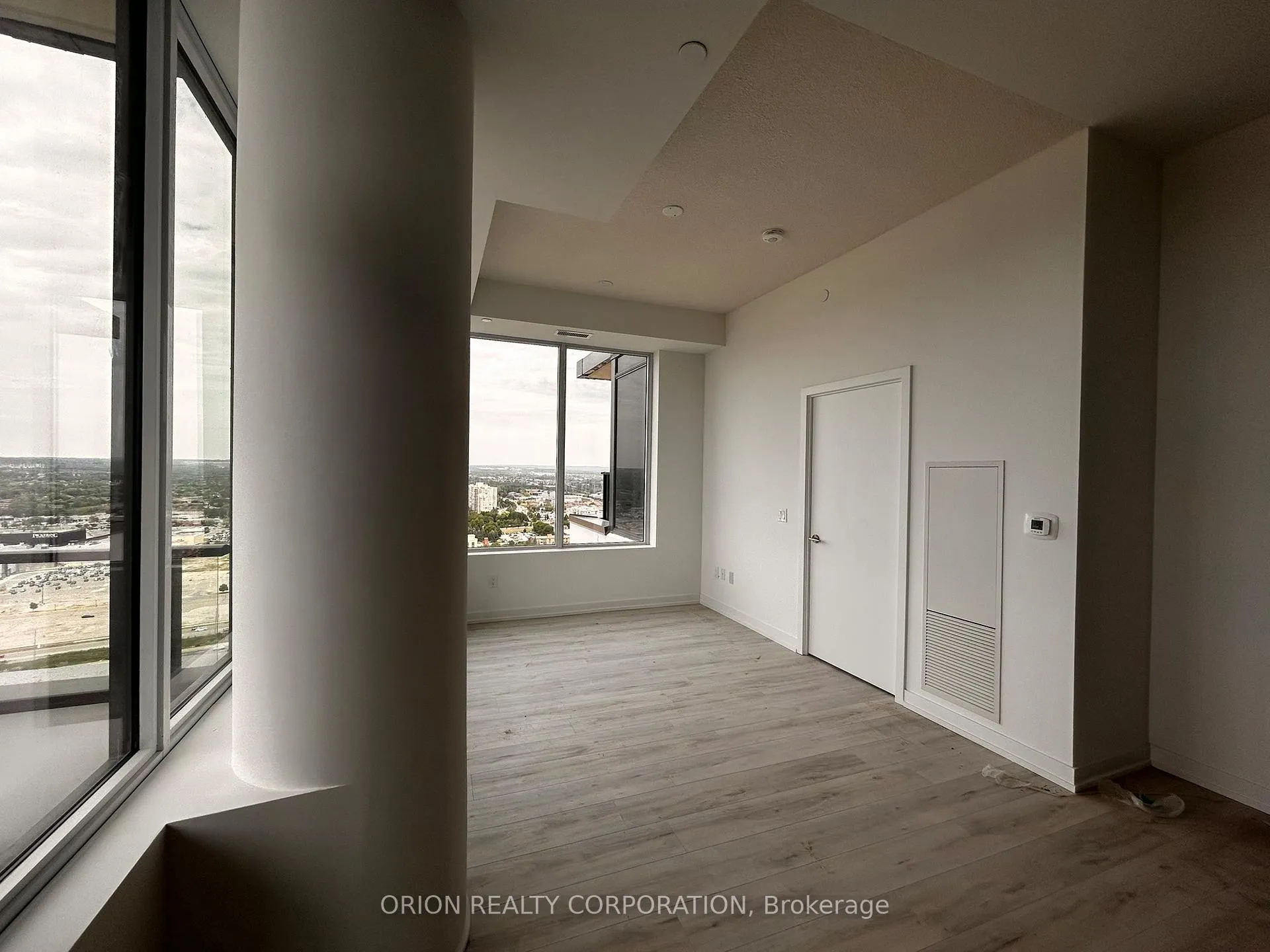 Photo 11 of Unit 3006, 1435 Celebration Drive, Pickering, Bay Ridges — HOMEH