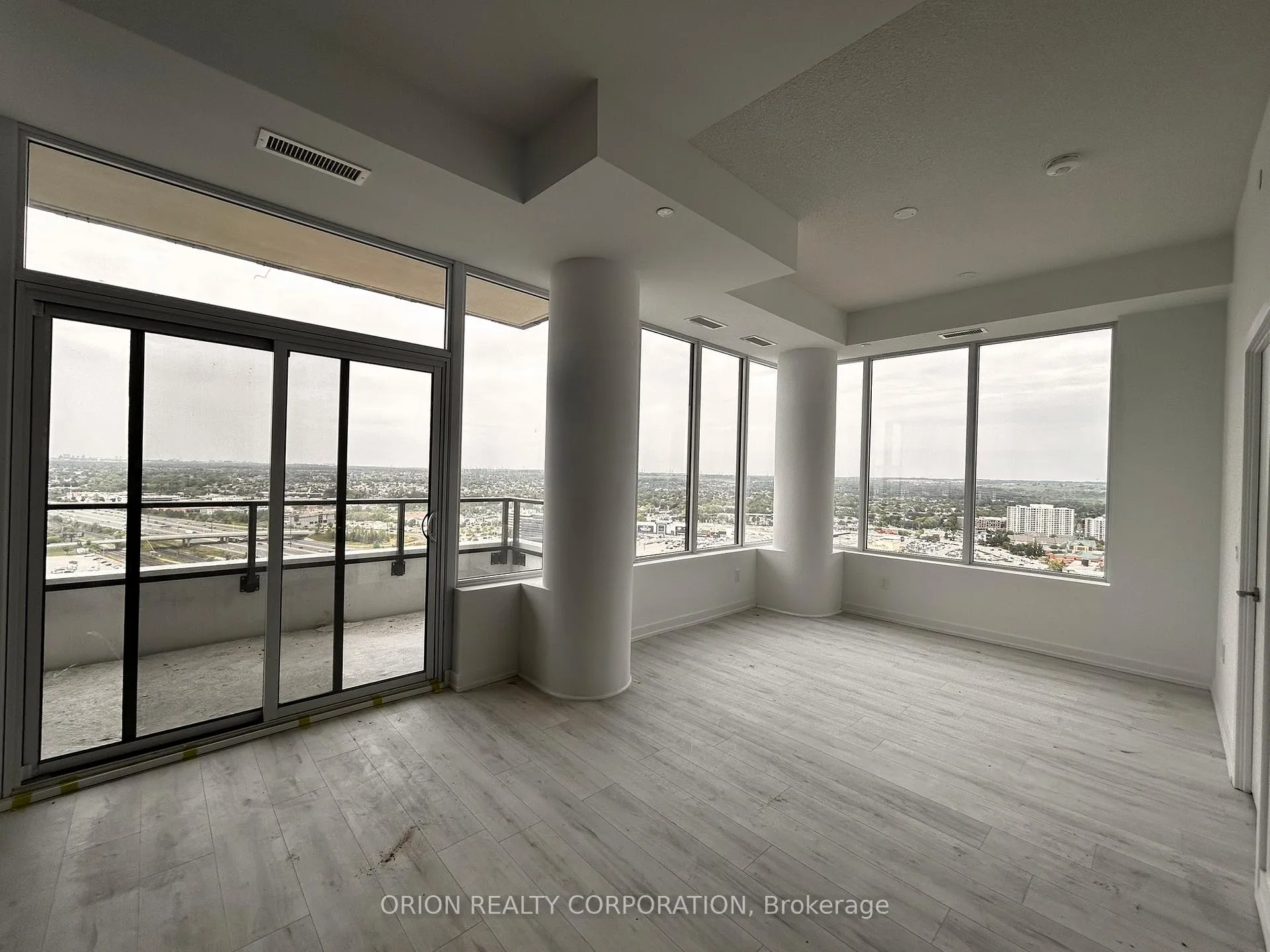 Photo 12 of Unit 3006, 1435 Celebration Drive, Pickering, Bay Ridges — HOMEH