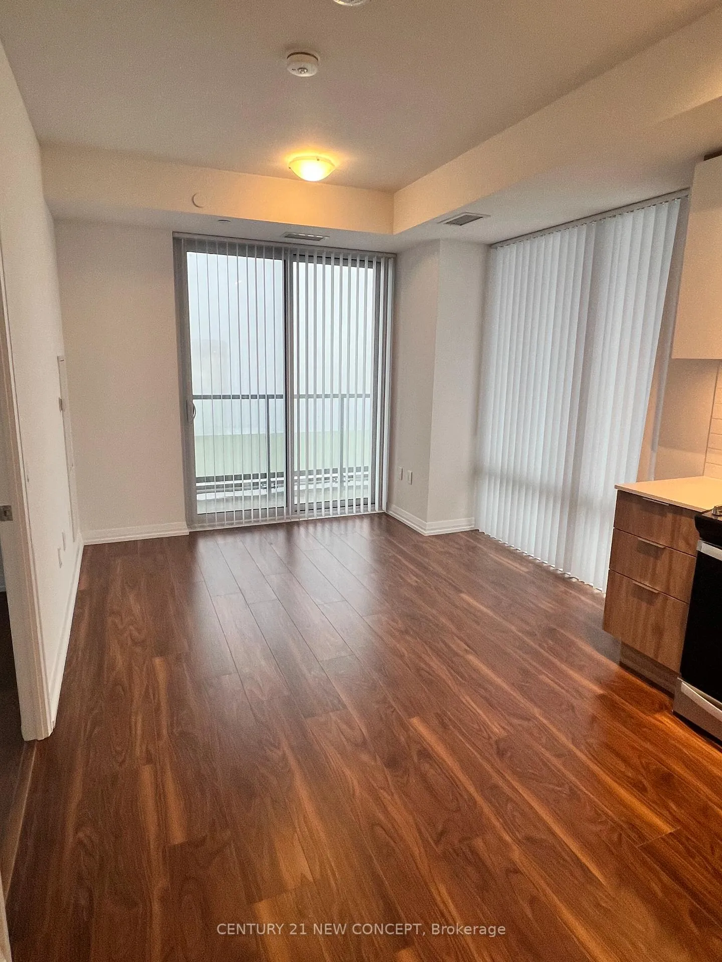 Photo 5 of Unit 1802, 25 Holly Street, Toronto, Mount Pleasant East — HOMEH