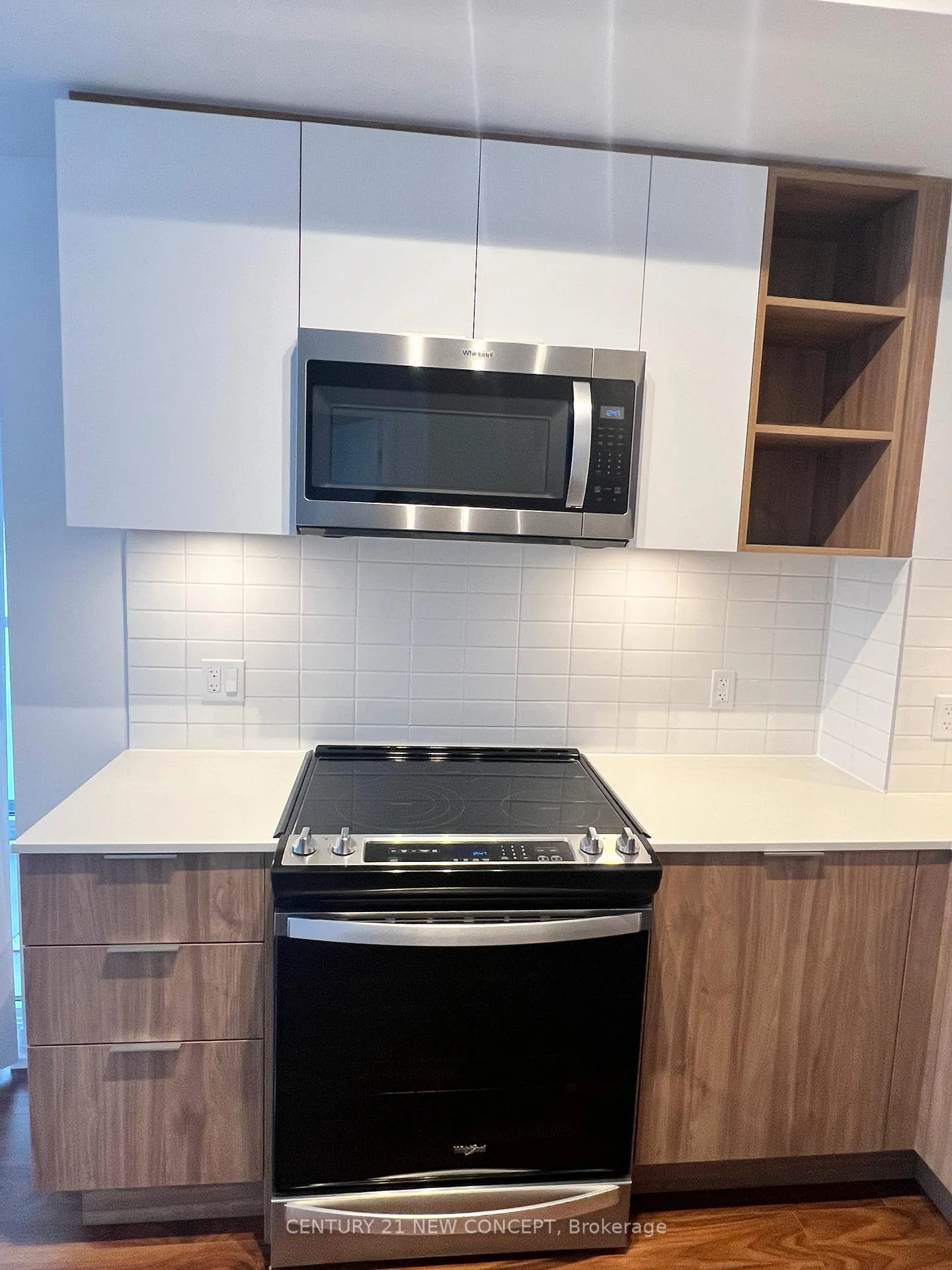 Photo 7 of Unit 1802, 25 Holly Street, Toronto, Mount Pleasant East — HOMEH