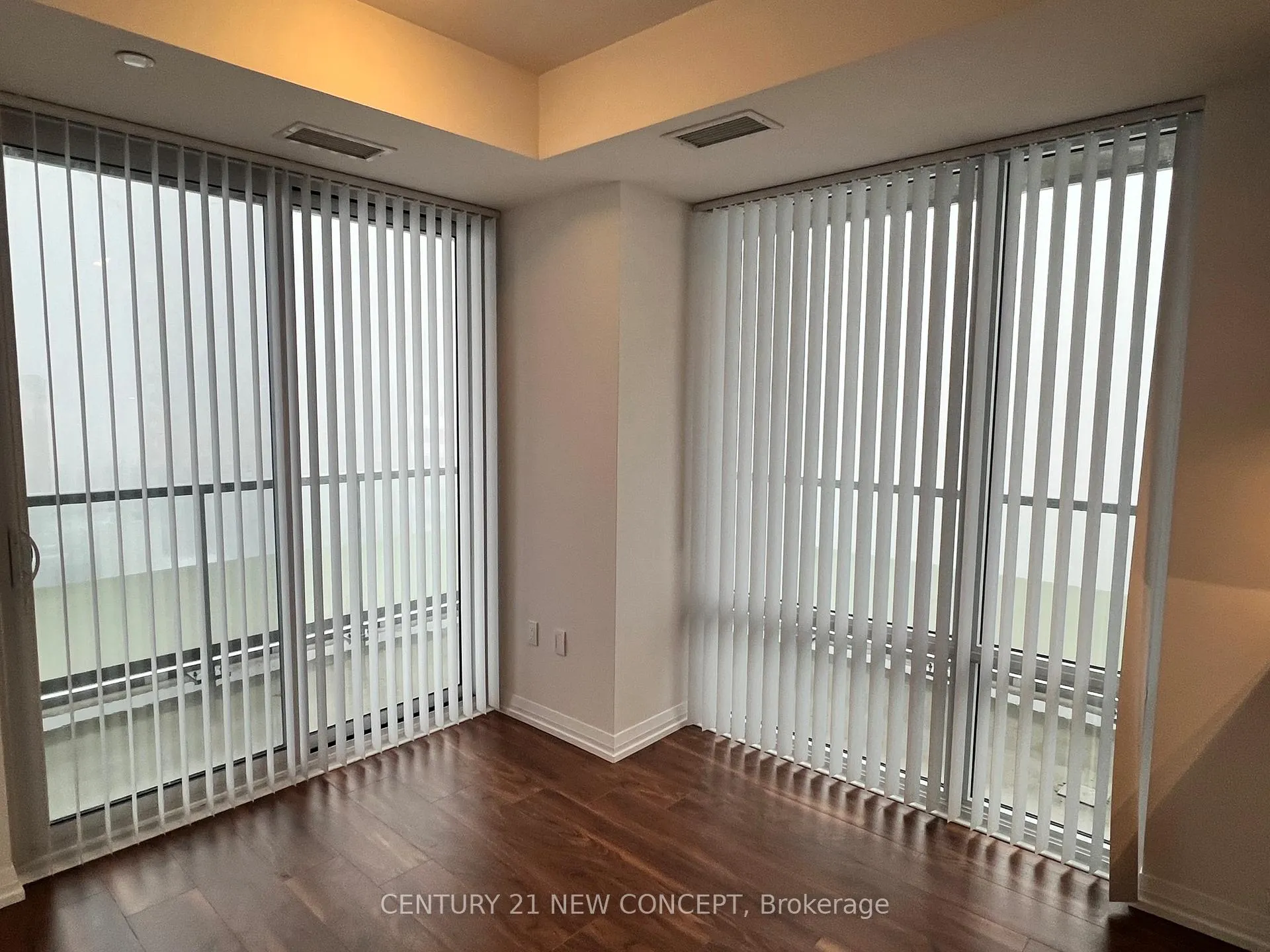 Photo 11 of Unit 1802, 25 Holly Street, Toronto, Mount Pleasant East — HOMEH
