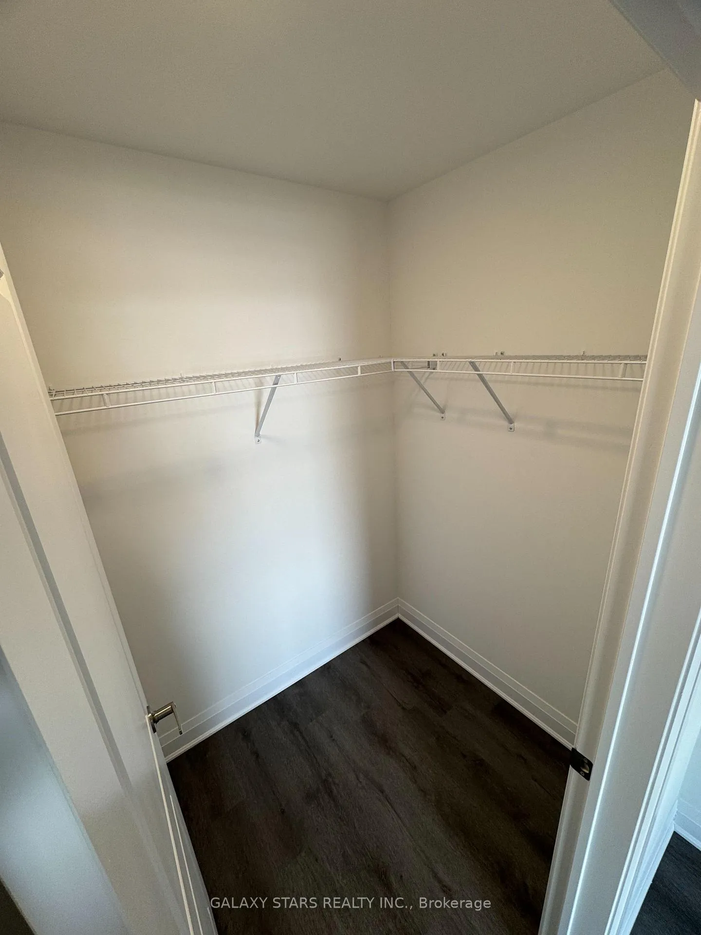 Photo 15 of Unit 201, 1936 Rymal Road E, Hamilton, Rural Glanbrook — HOMEH