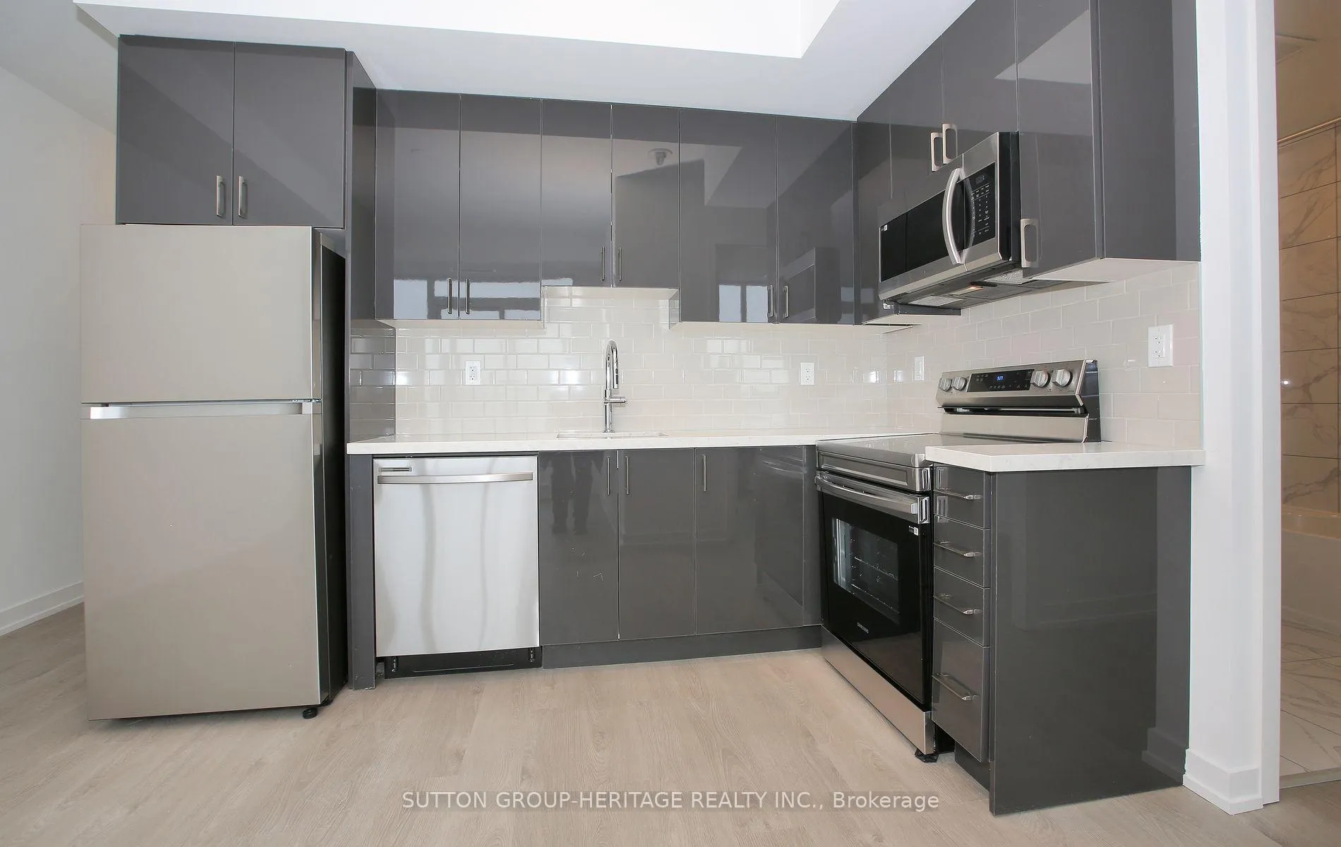 Photo 7 of Unit 3108, 1435 Celebration Drive, Pickering, Bay Ridges — HOMEH