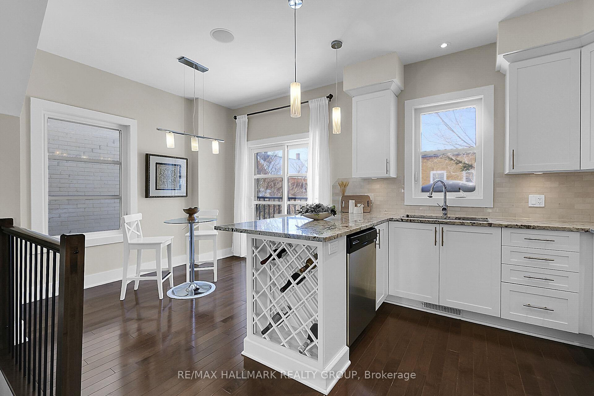 Photo 17 of 477B Metcalfe Street, Ottawa, Glebe — HOMEH