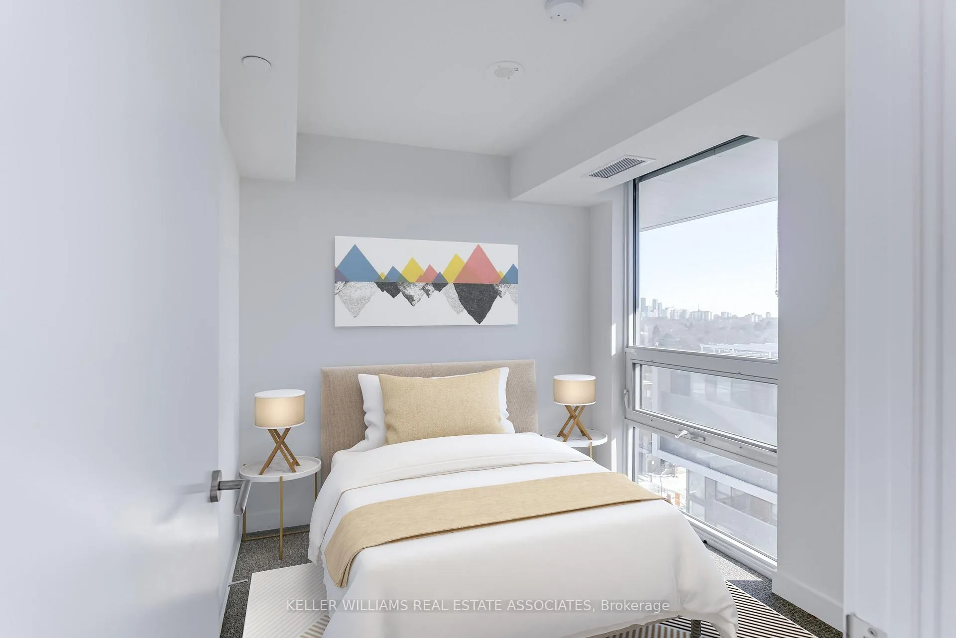 Photo 14 of Unit 1017, 120 Varna Drive, Toronto, Englemount-Lawrence — HOMEH