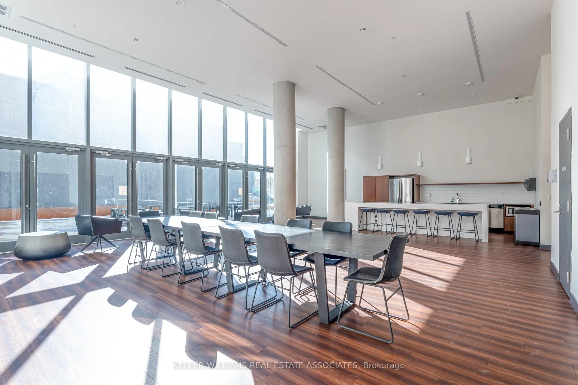 Photo 29 of Unit 1017, 120 Varna Drive, Toronto, Englemount-Lawrence — HOMEH