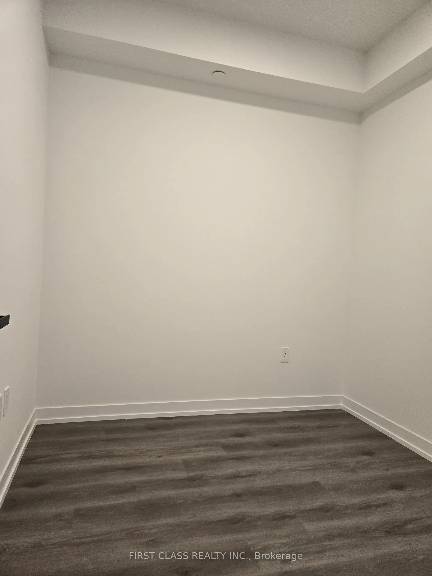 Photo 7 of Unit 1105, 225 Commerce Street, Vaughan, Vaughan Corporate Centre — HOMEH